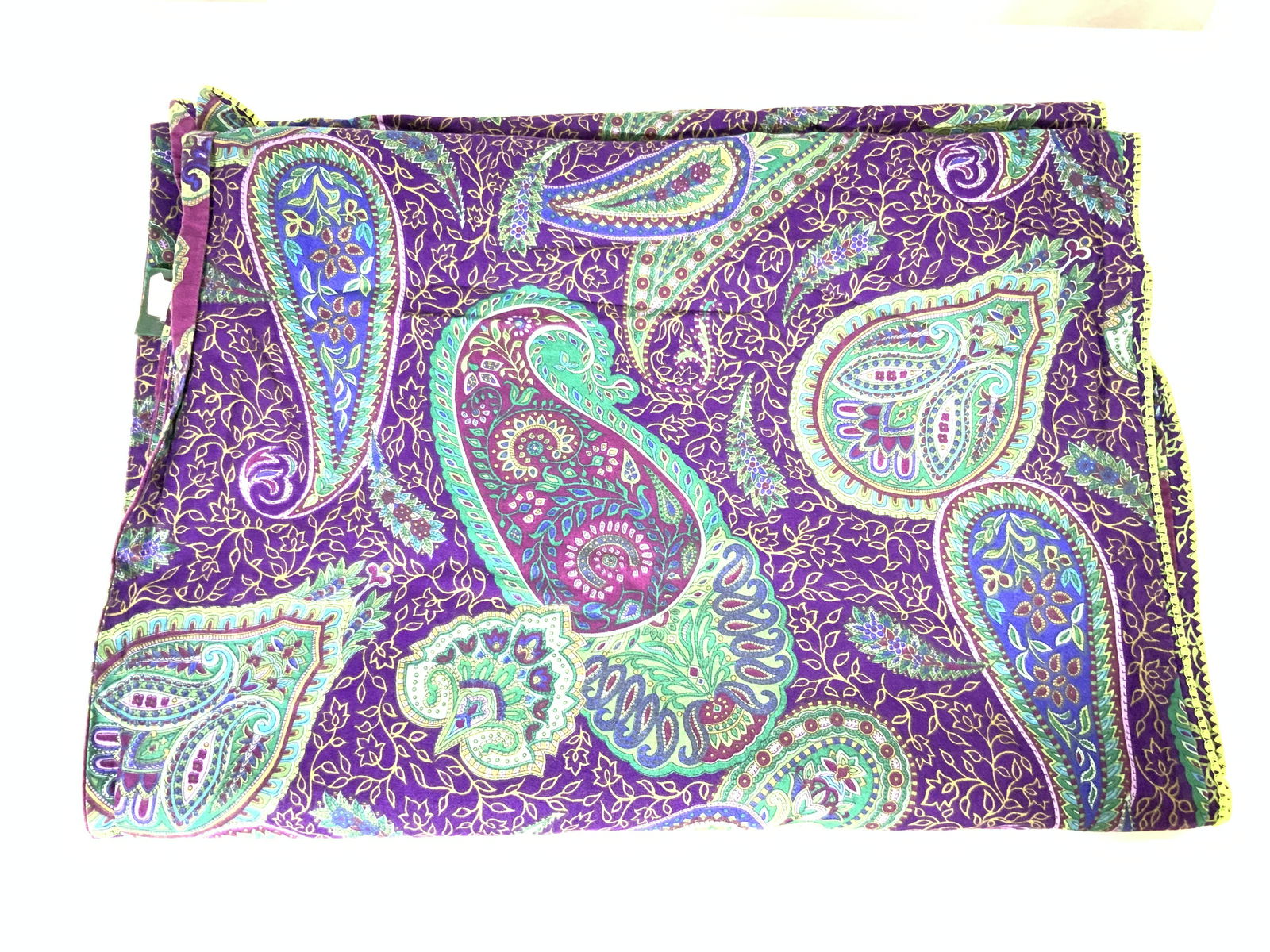 Palm & Pomegranate Reversible Cotton Table Runner (1 of 9)