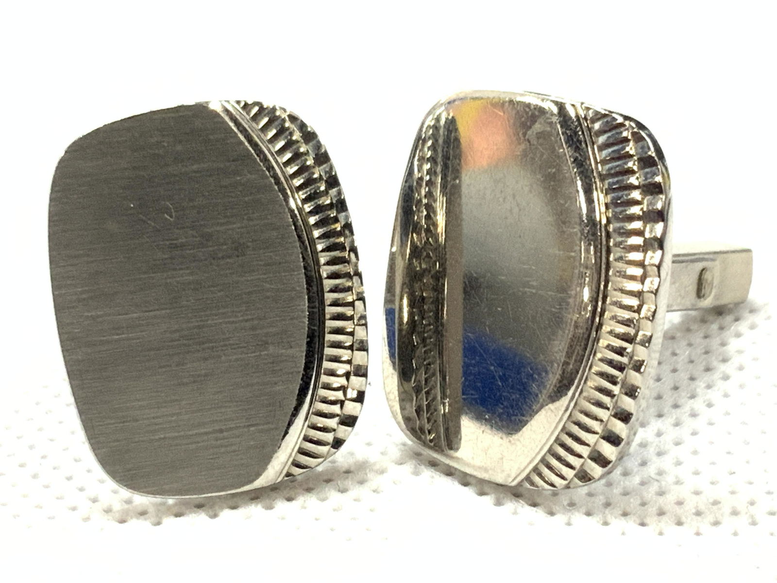 Pair Of Etched Corner Detail Cuff Links (1 of 5)