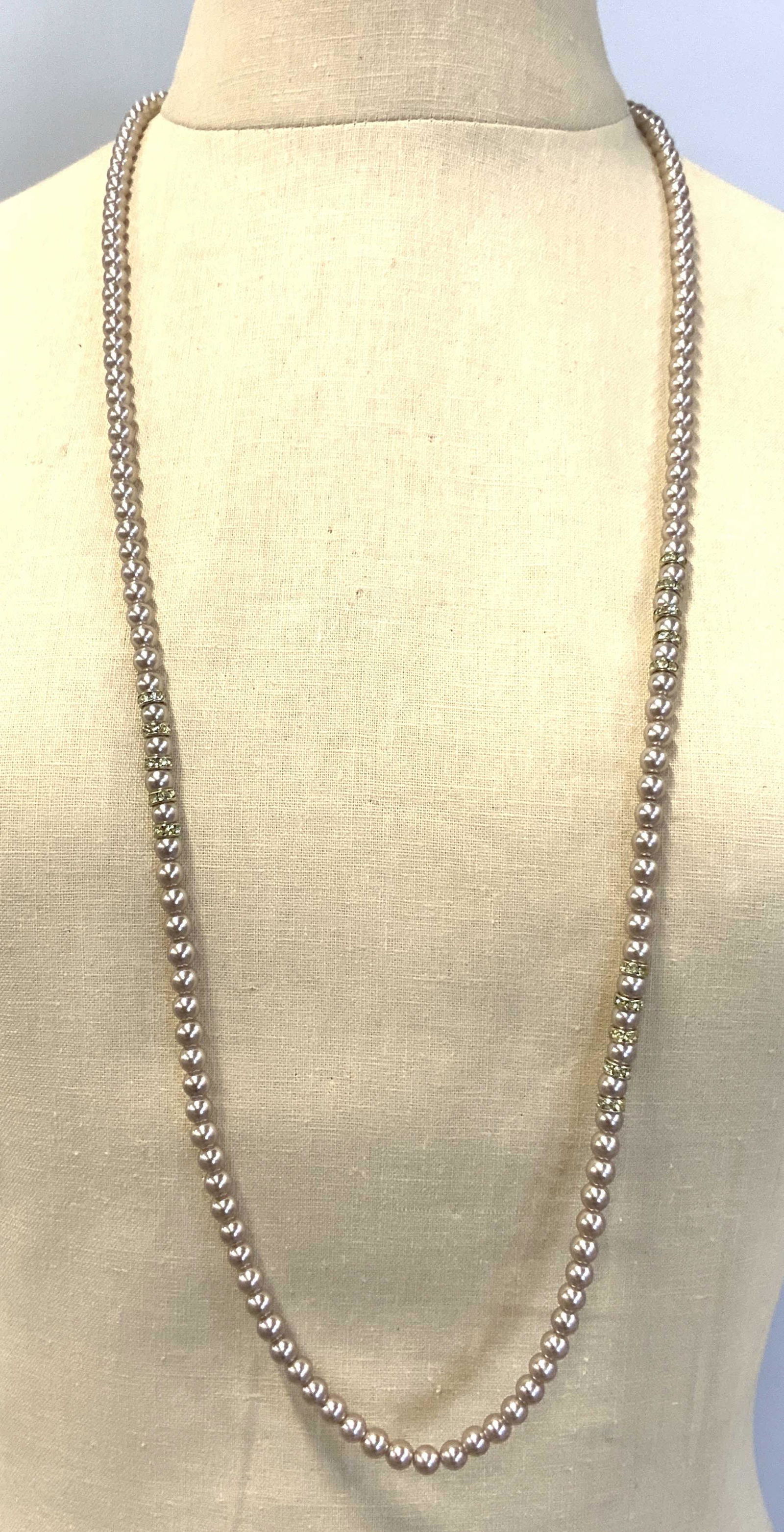 BANANA REPUBLIC Light Brown Pearlescent Necklace (1 of 4)