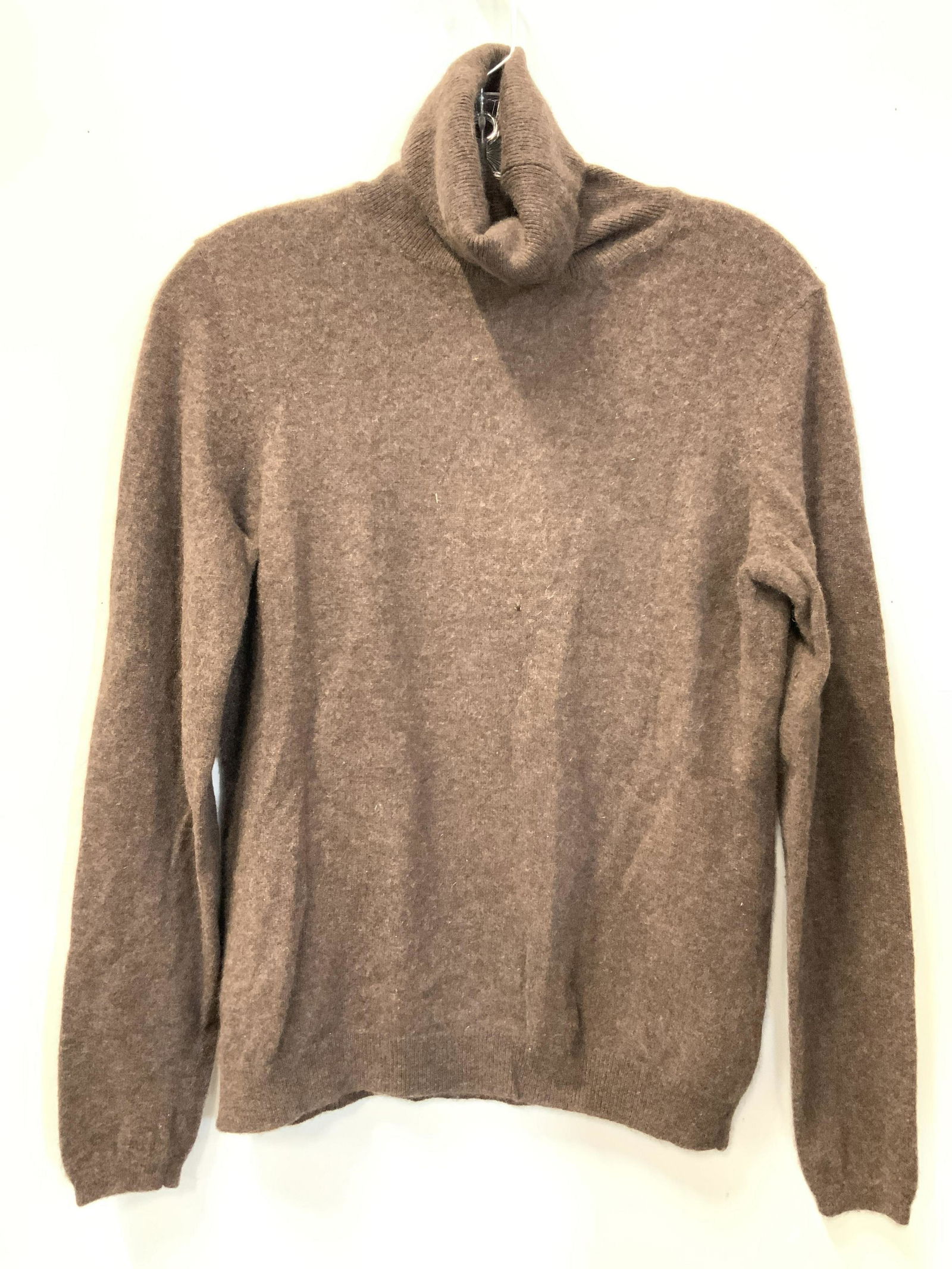 Bloomingdales Signed XL Cashmere Turtle Neck (1 of 7)