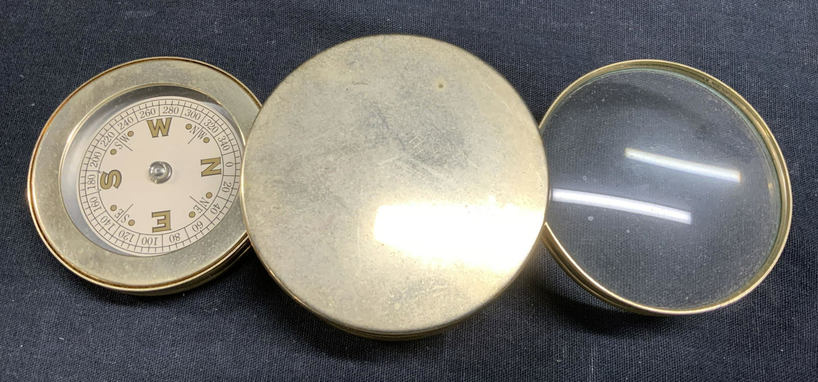 Tabletop Magnifying Glass & Compass (1 of 6)