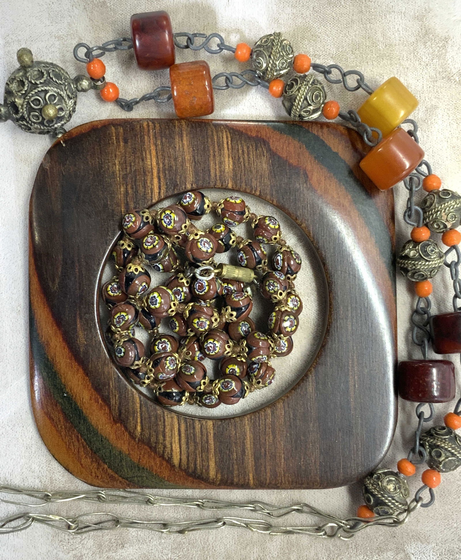 Lot 3 Artisanal Jewelry, Necklaces & Wood Bracelet (1 of 6)