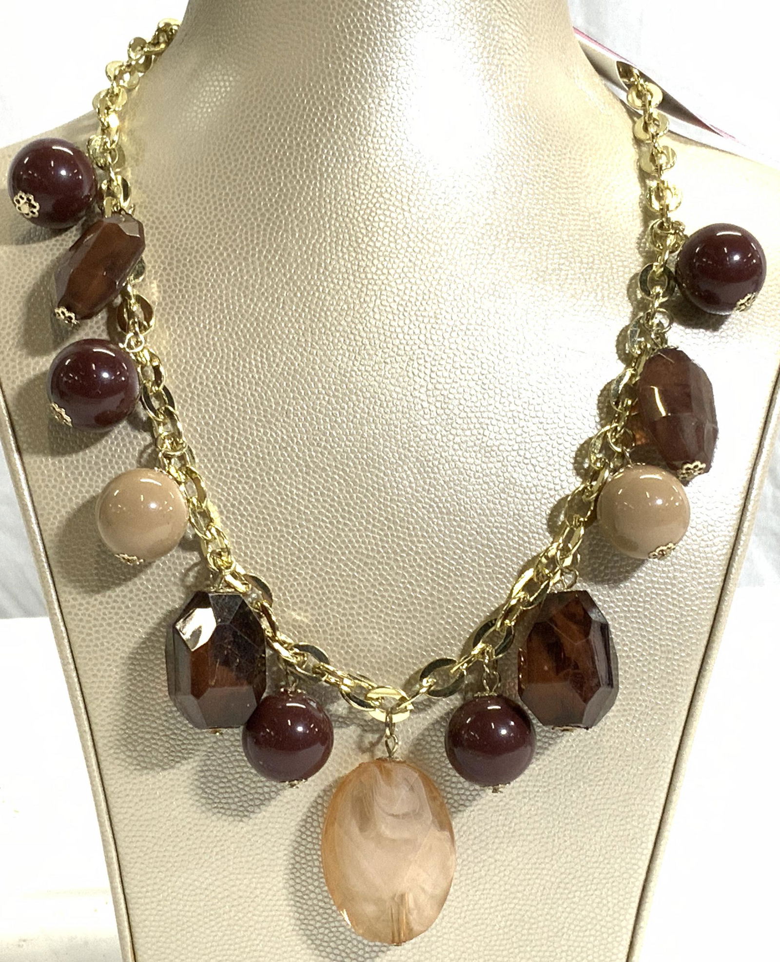 XHILARATION Chunky Dangle Bead Necklace NWT (1 of 6)