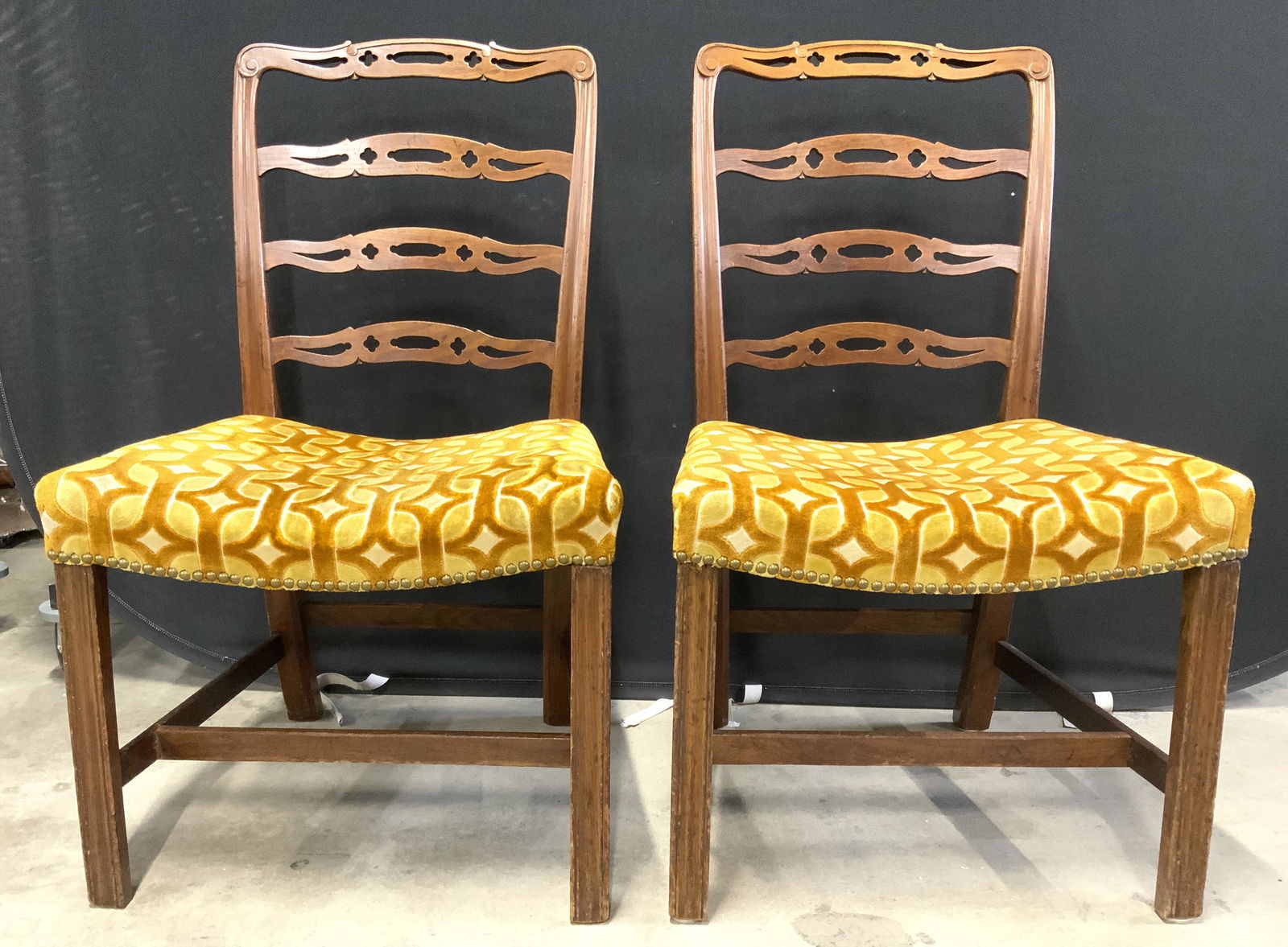 Pair DREXEL Style Duncan Phyfe Side Chairs (1 of 11)