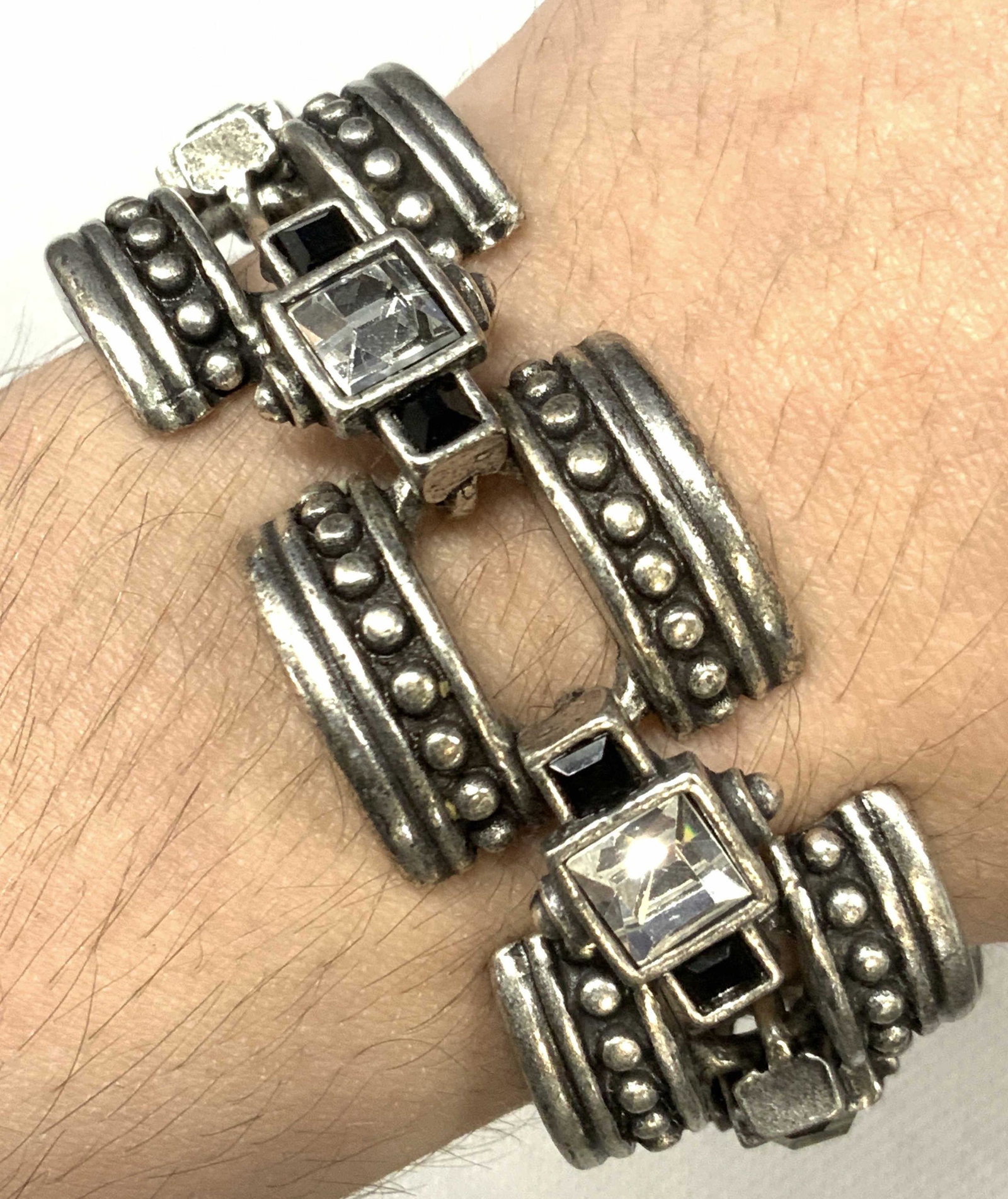 CHICOS Chunky Chain Bracelet: Chunky chain link bracelet, made of gun gray toned metal with faceted crystal accents. Comes with tag marked Chicos. Chicos bracelet, Chicos accessories, Fashion Jewelry, Estate Jewelry, Costume Jewel