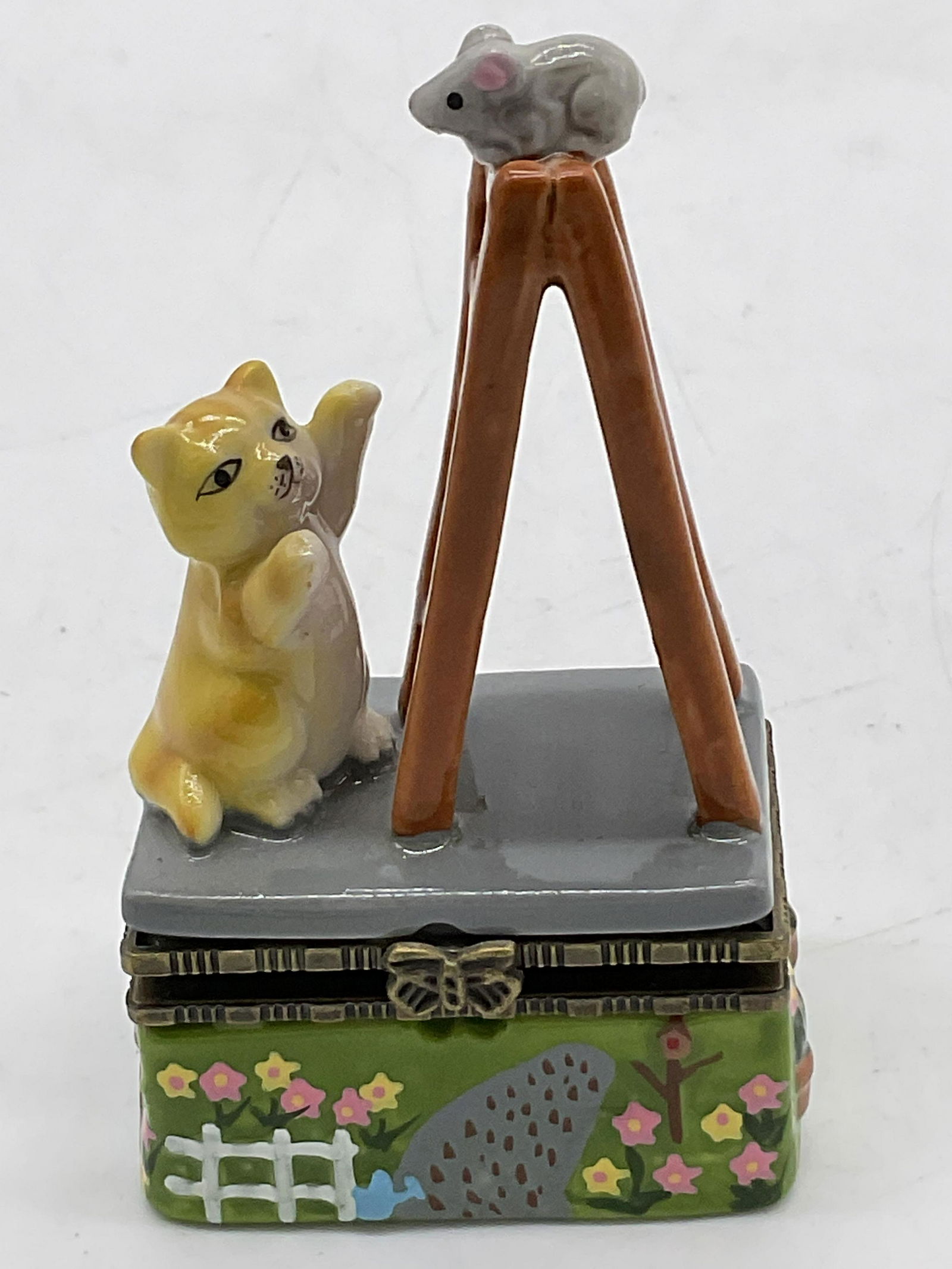 Vintage Porcelain Cat & Mouse Keepsake Box (1 of 7)