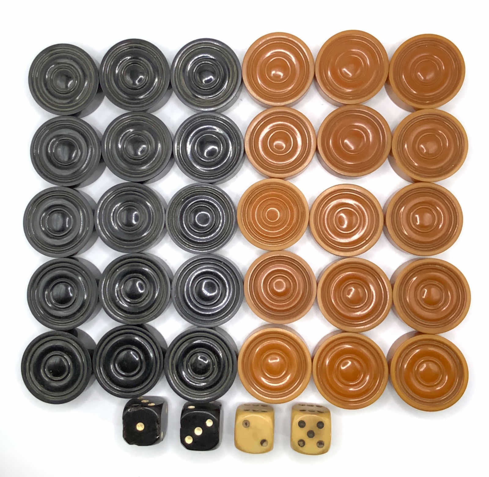 Lot 34 VIntage Checkers, Dice, Game Pieces (1 of 9)