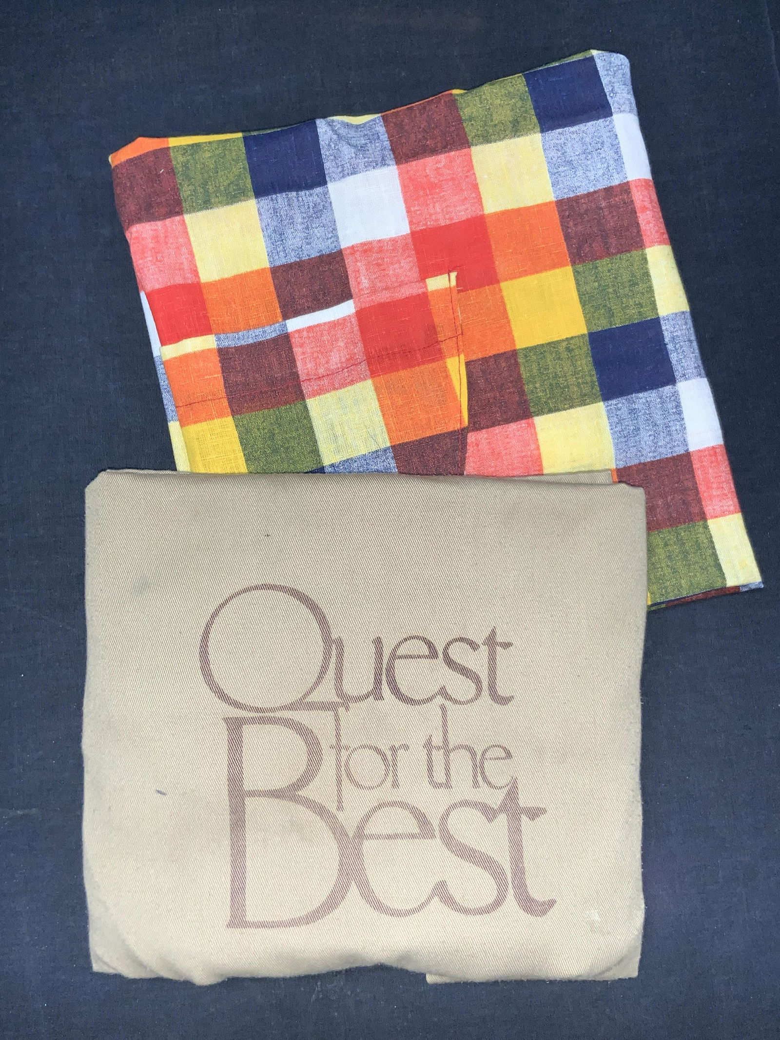 NEIMAN MARCUS & Multicolored Aprons (1 of 8)