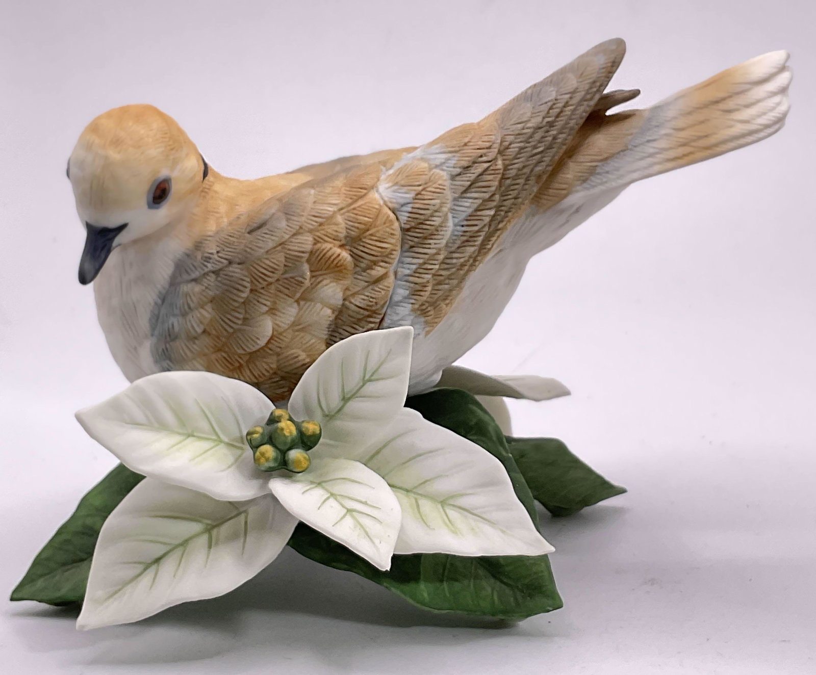 LENOX 24k Gold Stamped Fine Porcelain Dove w Box: LENOX Fine Porcelain Turtle Dove Statuette in box. Letter enclosed reads mentions that the inscription at base of sculpture is 24 karat gold. 24K gold inscription on bottom reads Turtle Dove Fine Porc