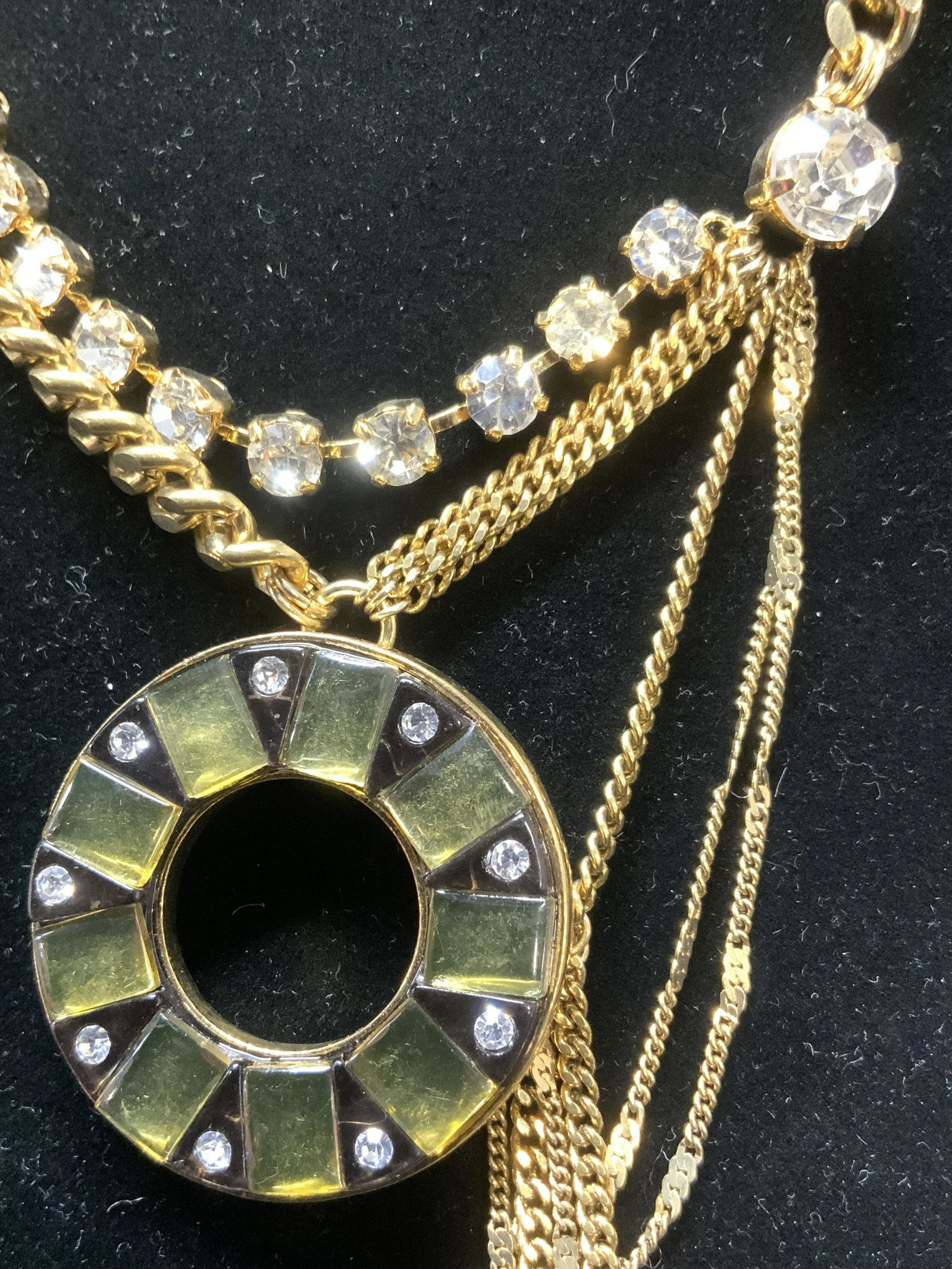 BETSY JOHNSON Signed Pendant Necklace NWT (1 of 4)