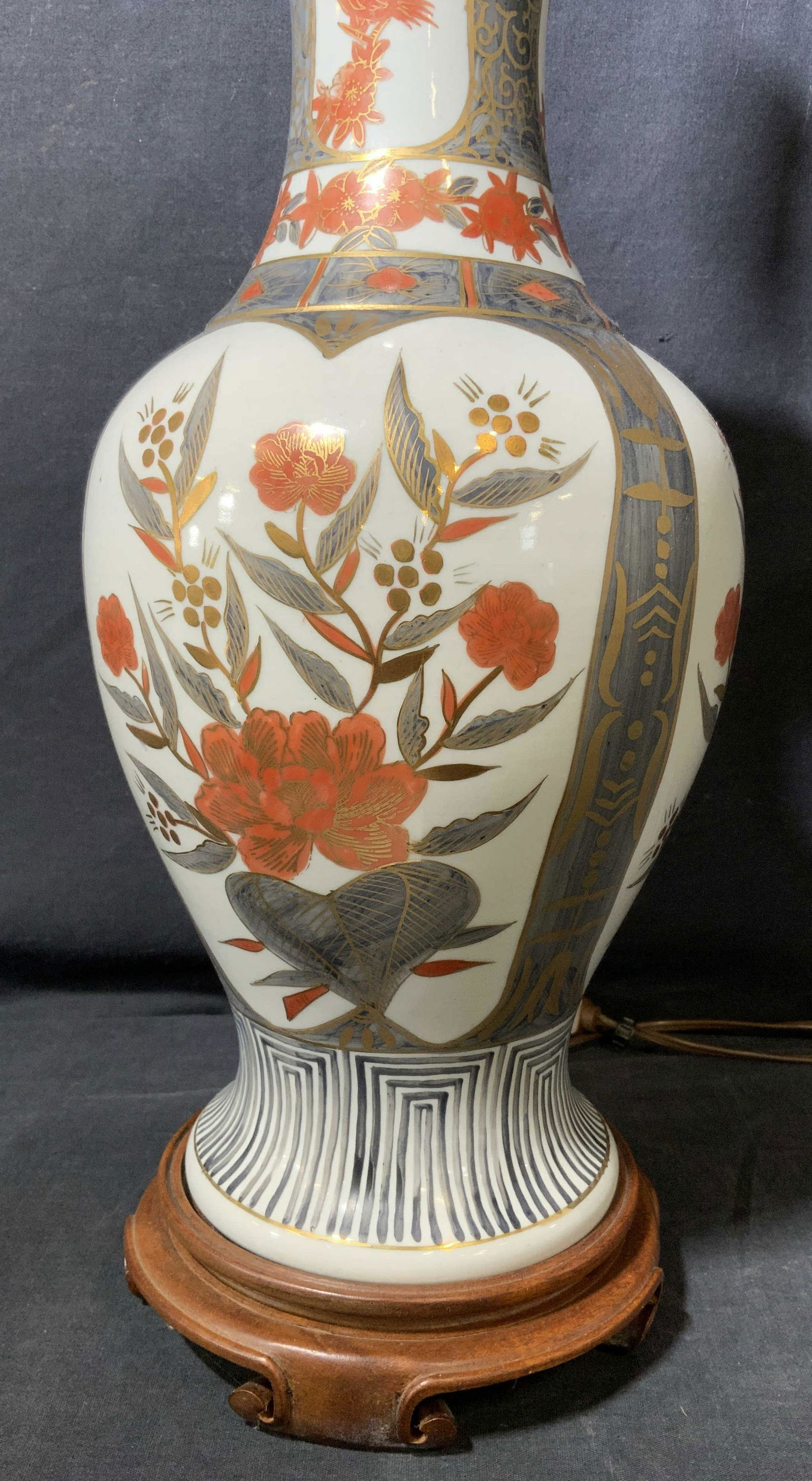 Antique Chinoiserie Porcelain Floral & Birds Jar (1 of 10)
