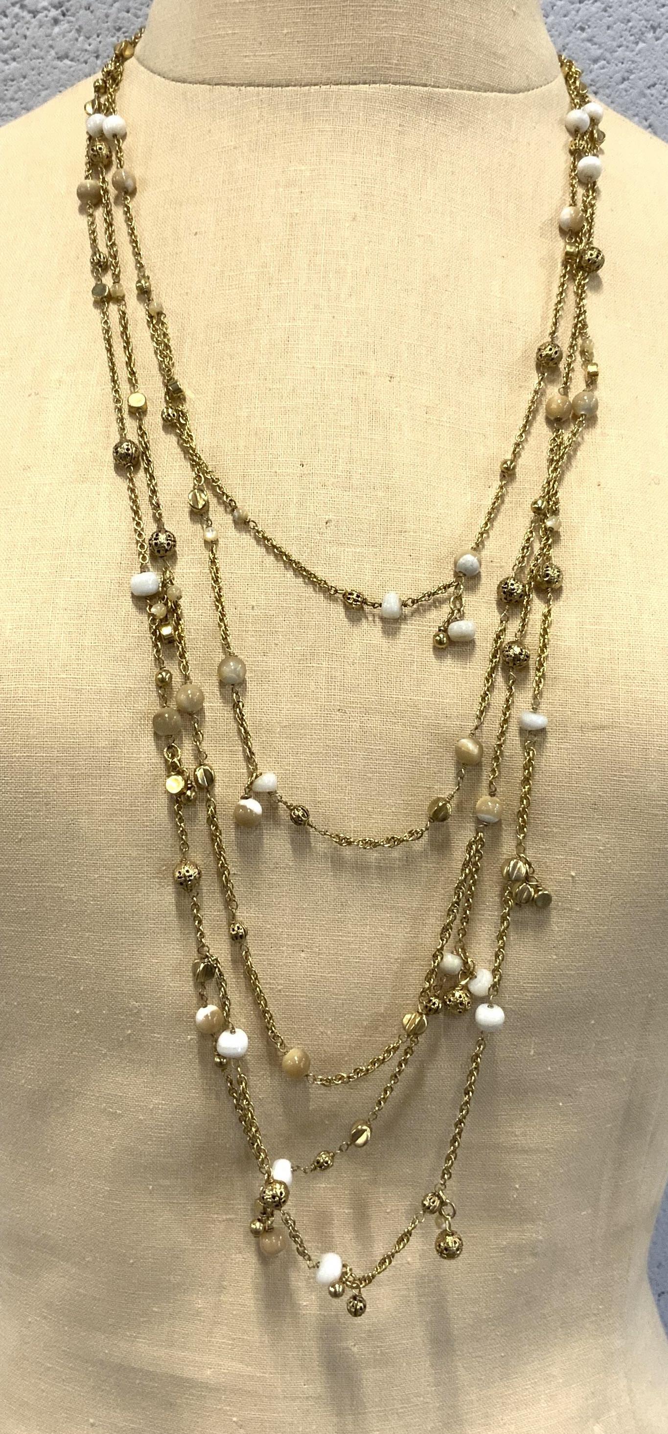 BANANA REPUBLIC Glass Beaded & Gold Necklace NWT (1 of 4)