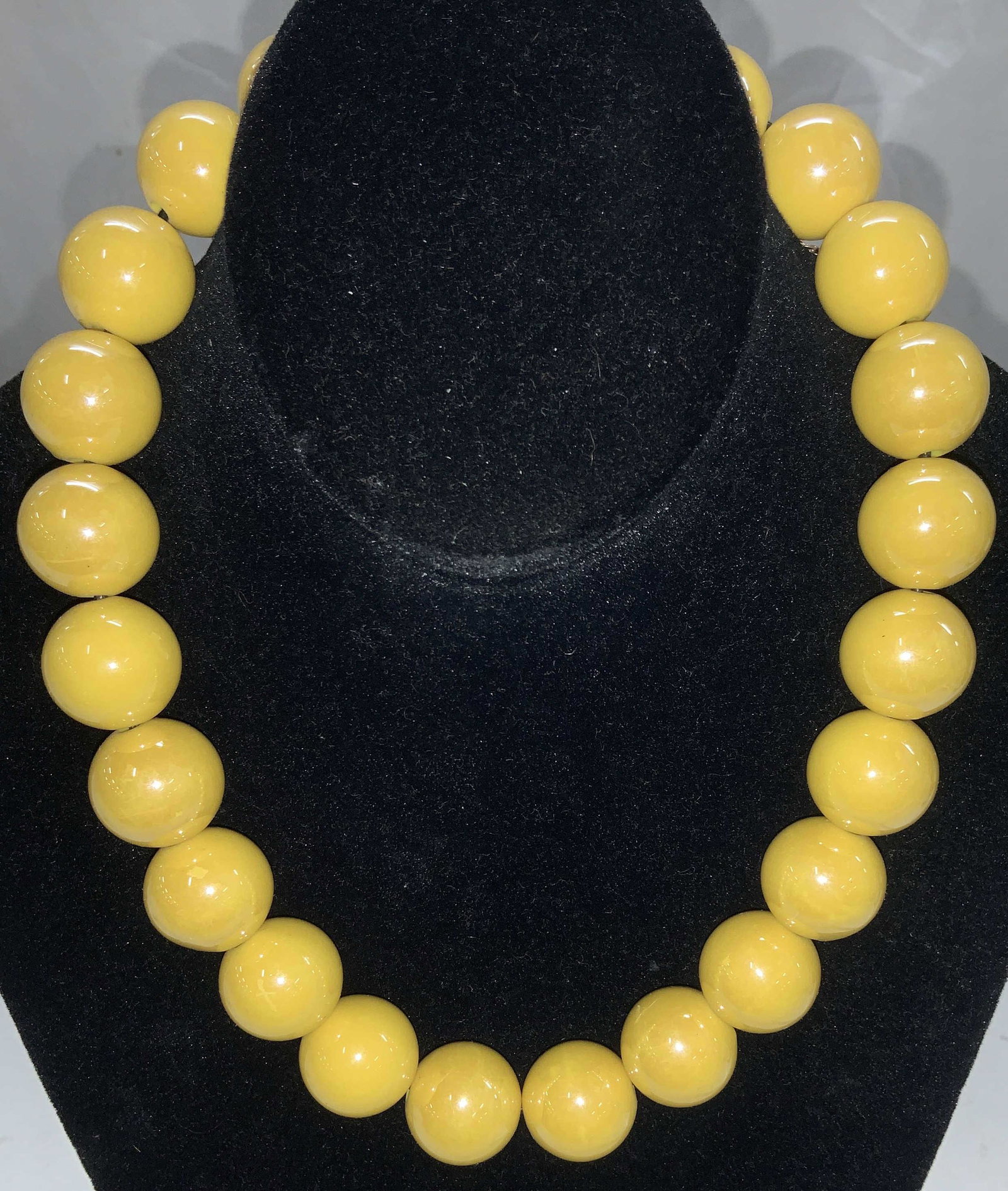 Retro Style iridescent Chunk Bead Necklace, Signed (1 of 4)