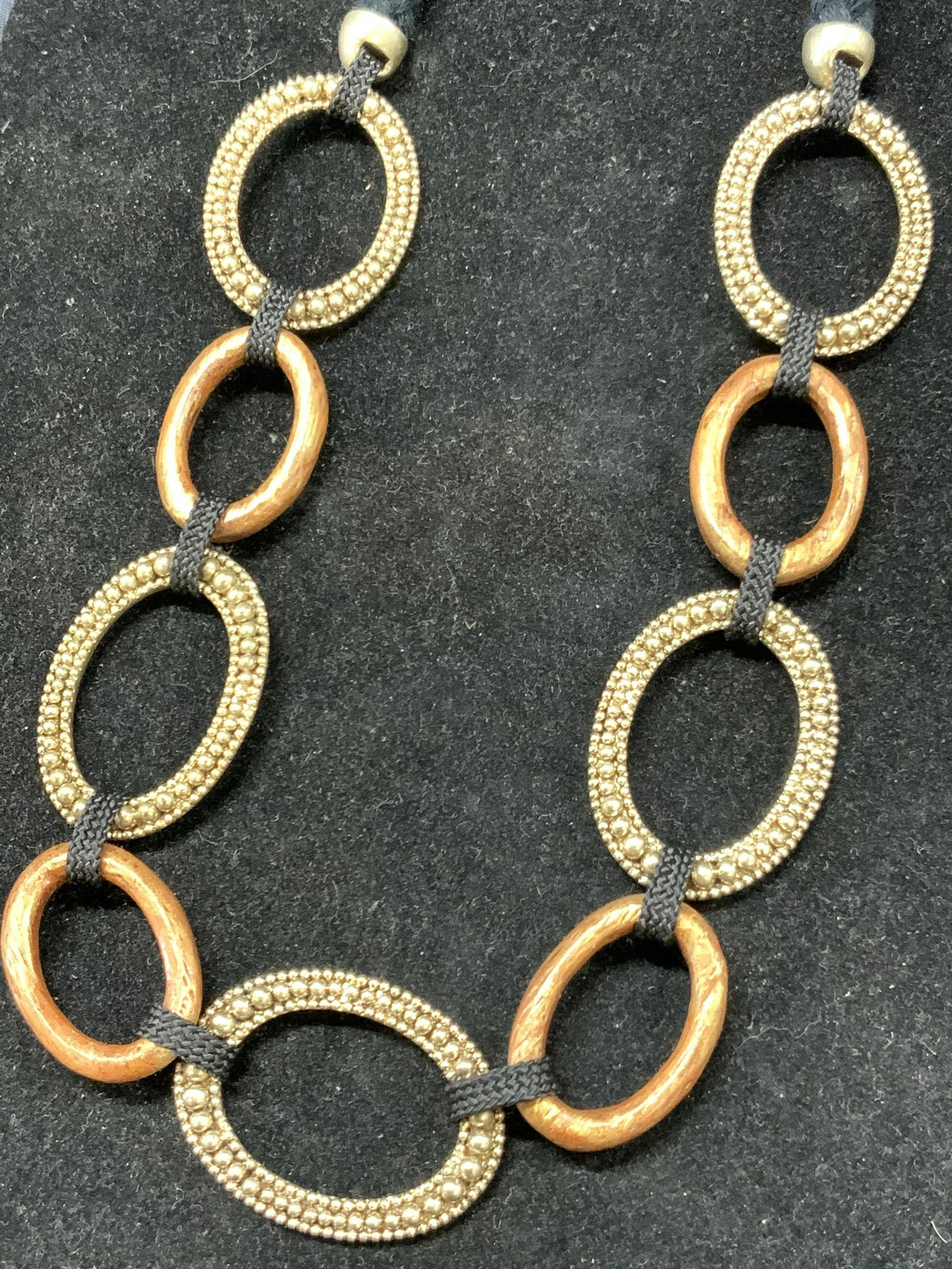 Kenneth Cole Reaction Signed Necklace NWT (1 of 5)