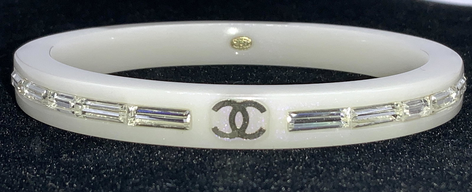 CHANEL SIGNED Resin Rhinestone Bangle, France (1 of 5)