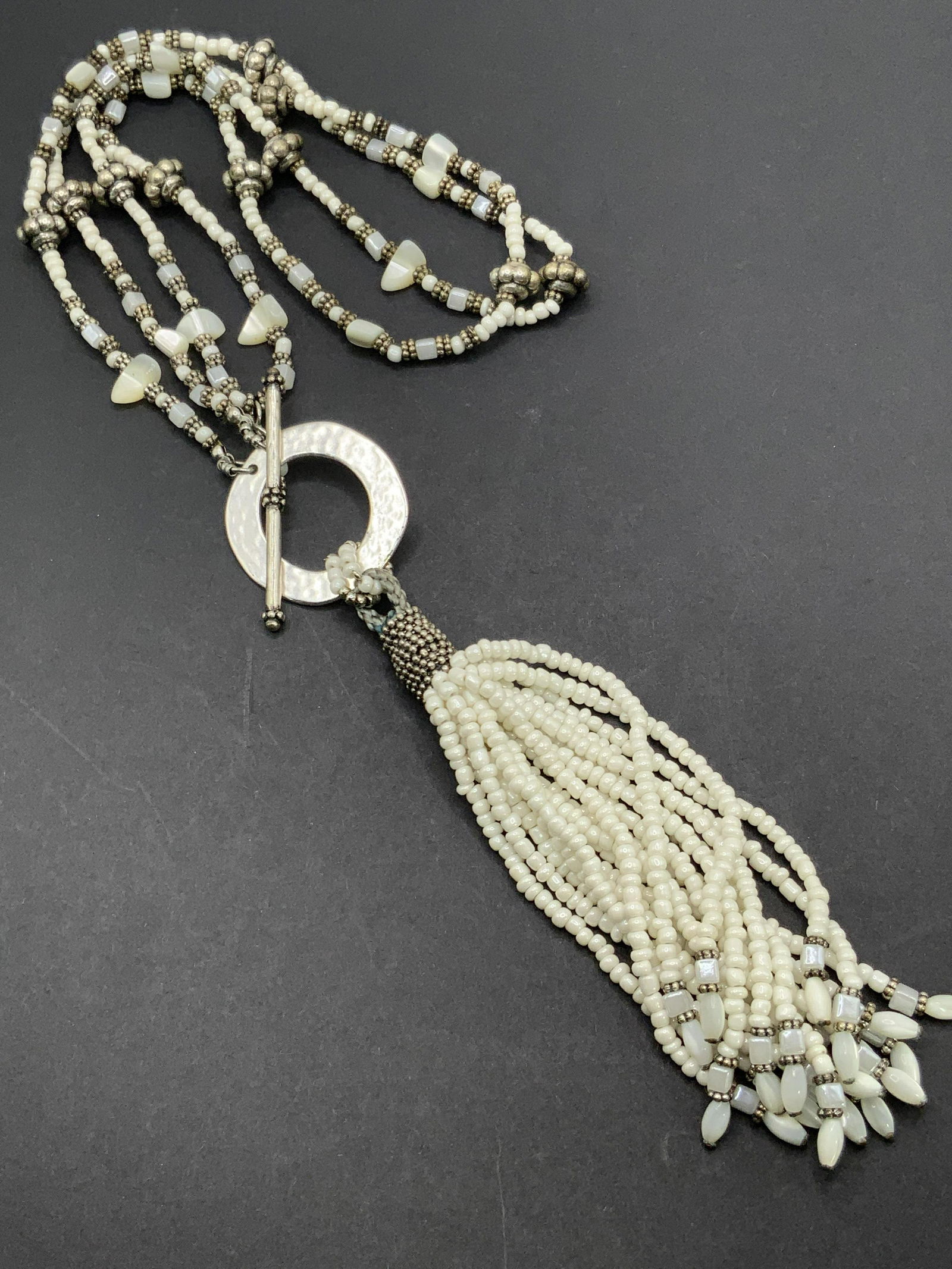 Vntg Toggle Clasp Beaded Tassel Pendant Necklace (1 of 11)