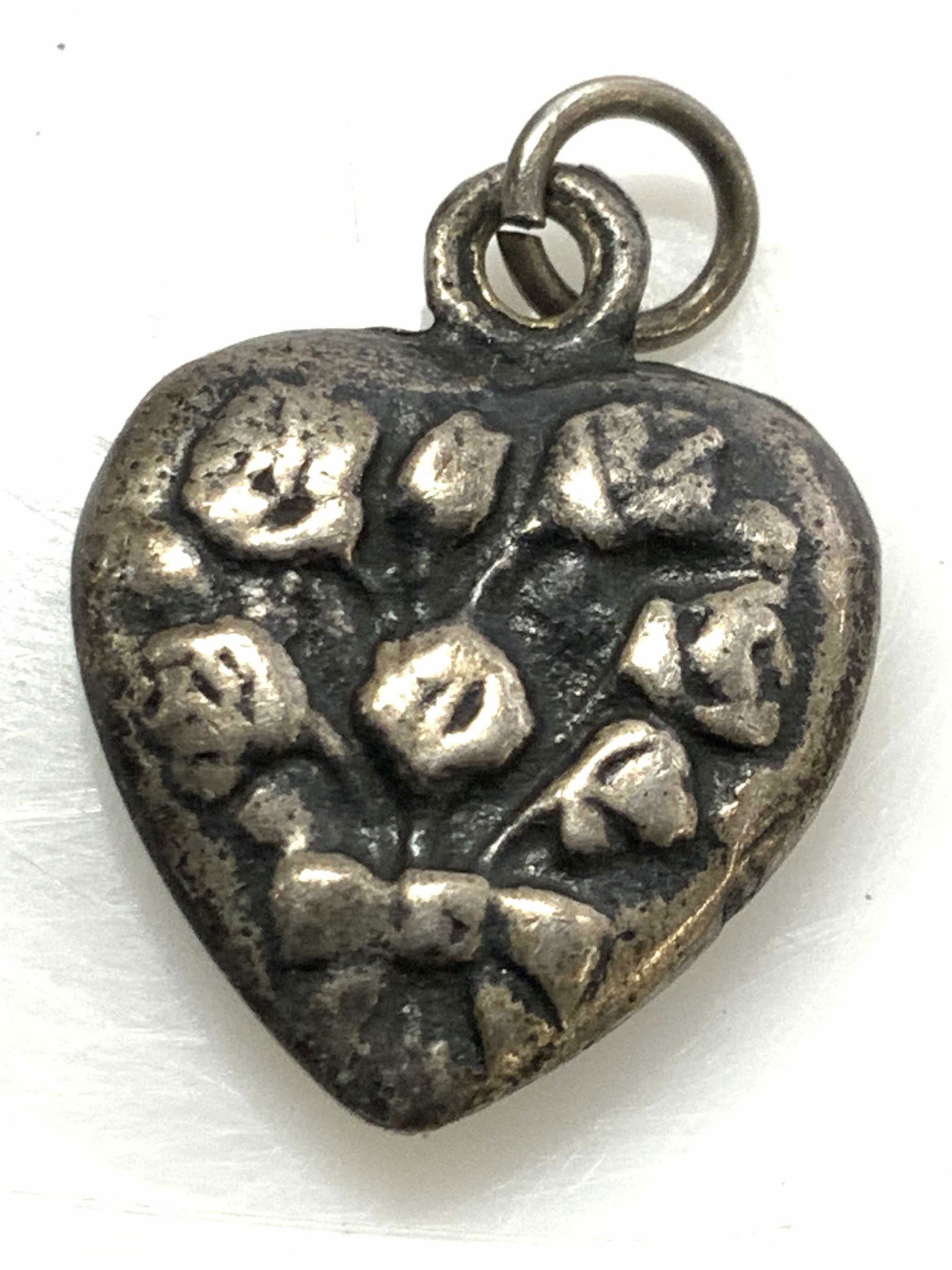 Sterling Silver Floral Embossed Heart Pendant (1 of 4)