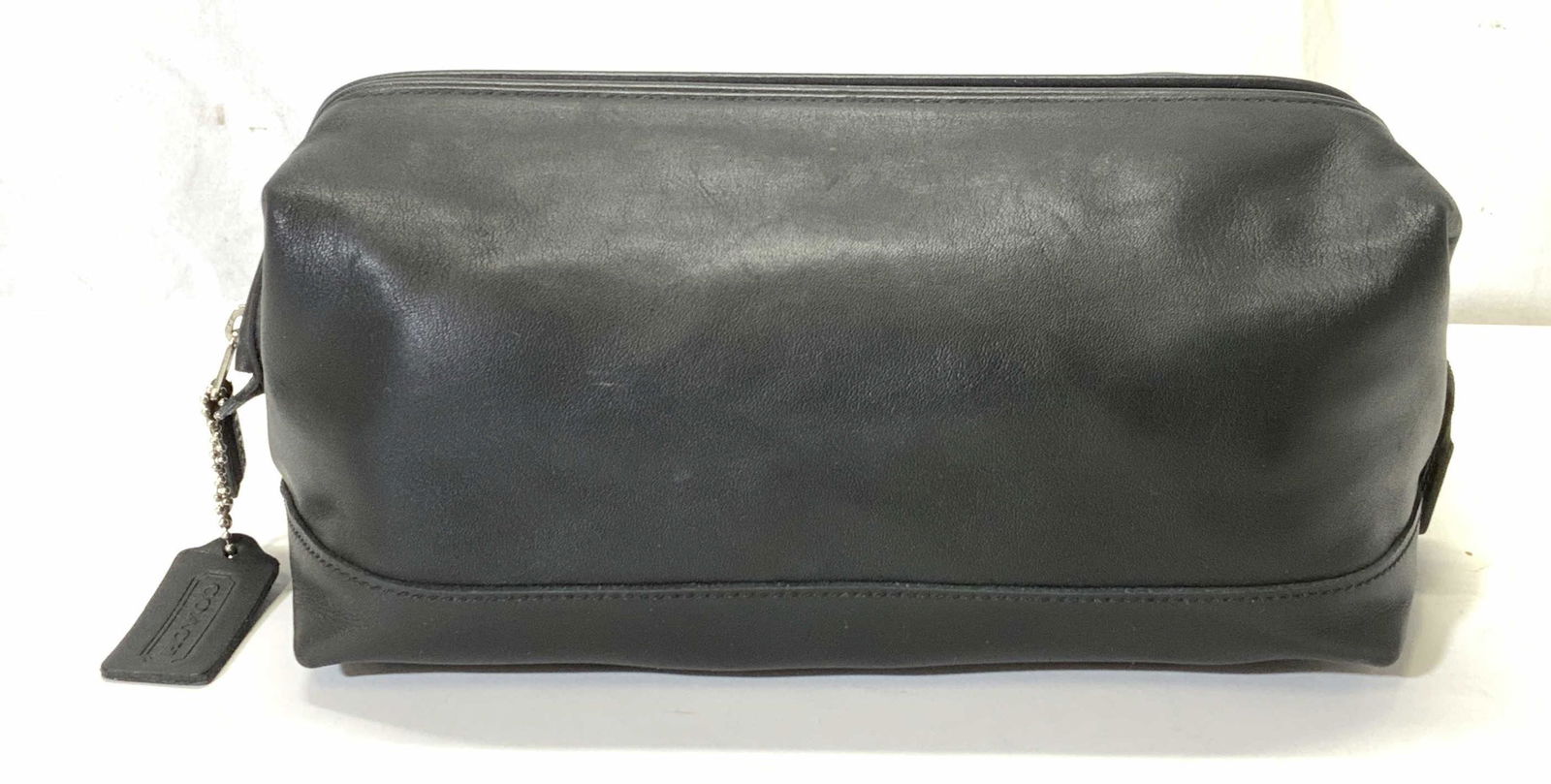 COACH Signed Vtg Leather Dopp Kit, Toiletry Case (1 of 9)