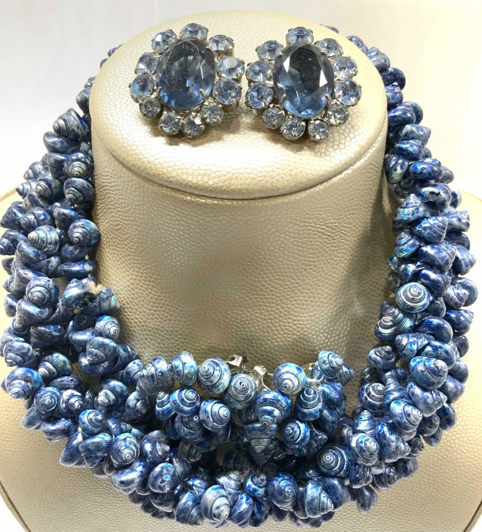 Shell Jewelry Set, Clip On Rhinestone Earrings, 3 (1 of 5)