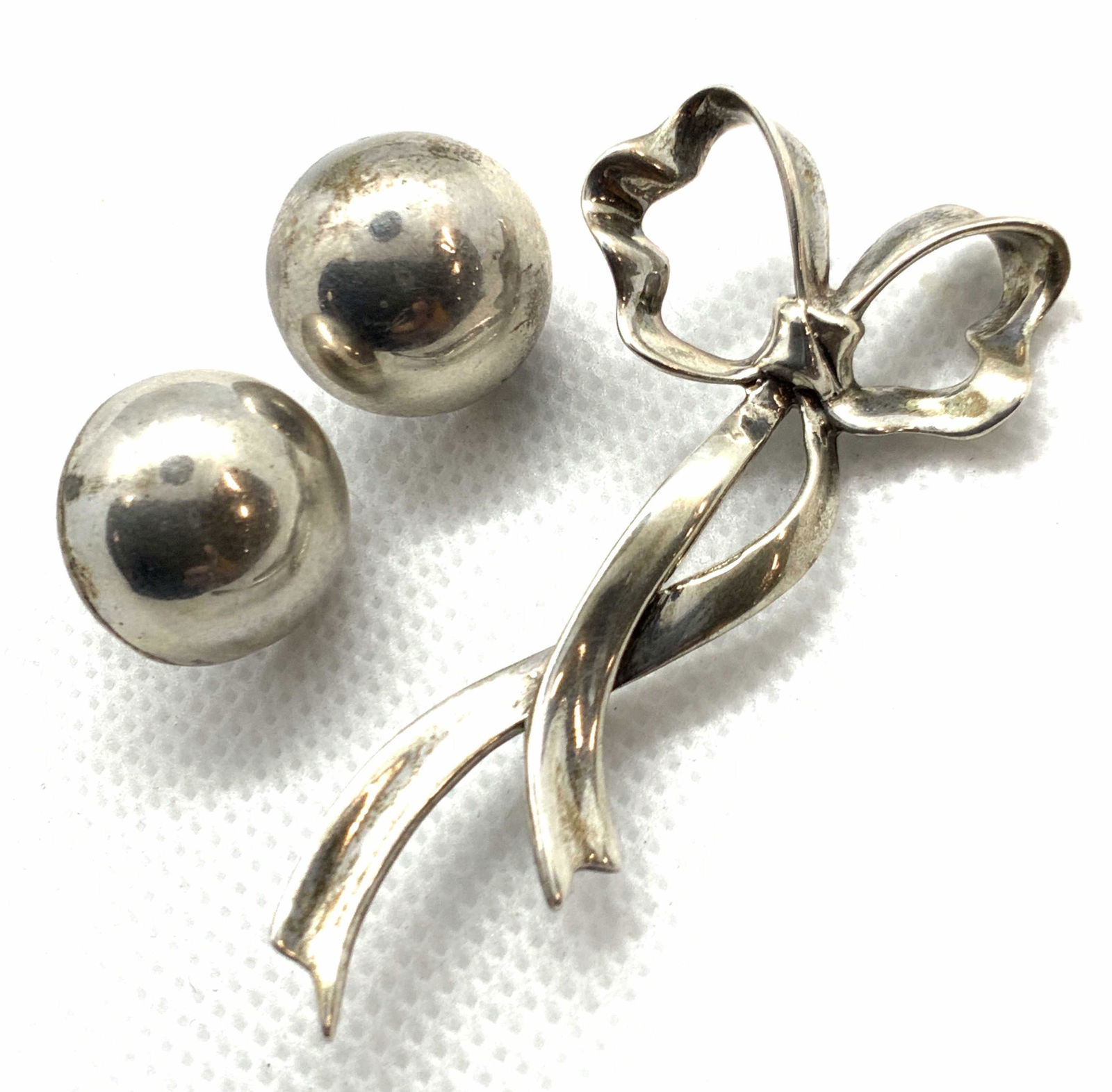 Tiffany & Co. Sgd Sterling Brooch, Button Earrings (1 of 8)