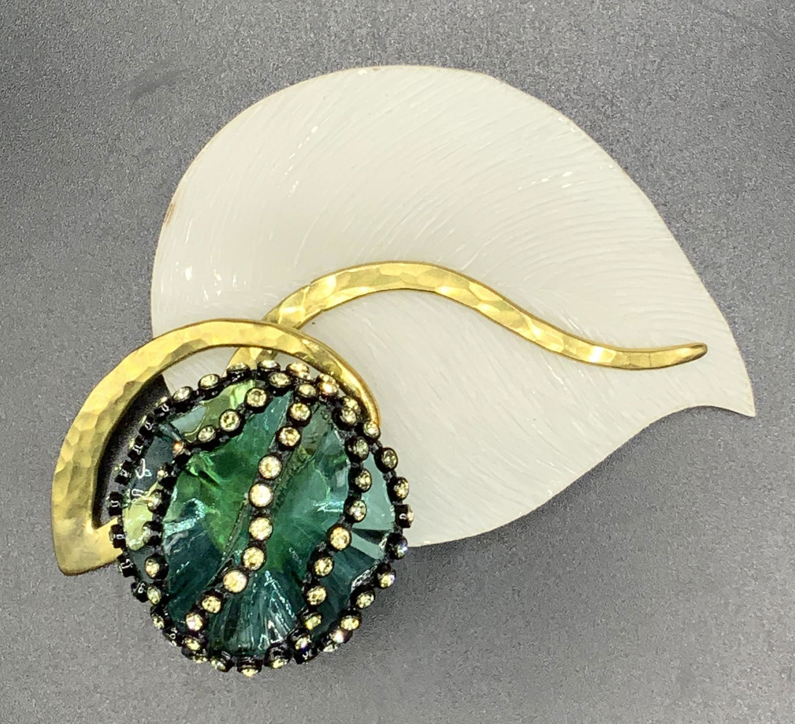 FABRICE PARIS Vintage Floral Crystal Brooch XL (1 of 9)