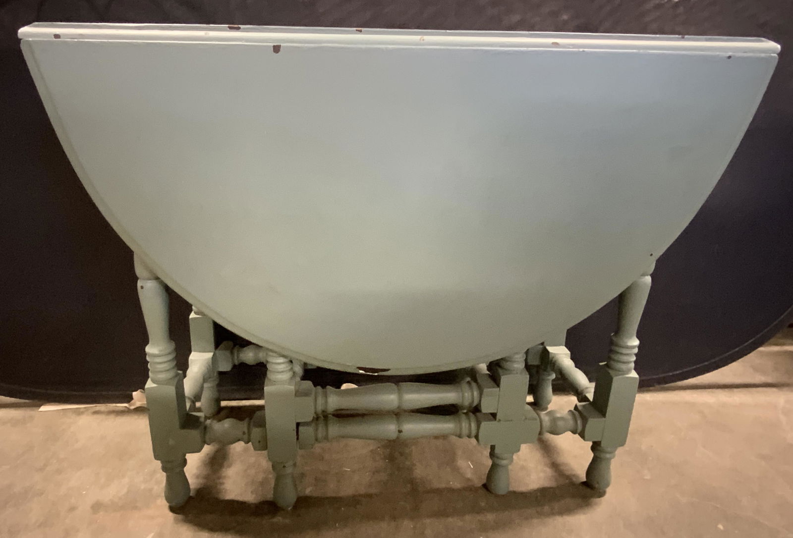 Antique Painted Wood Gateleg Drop Leaf Table (1 of 18)