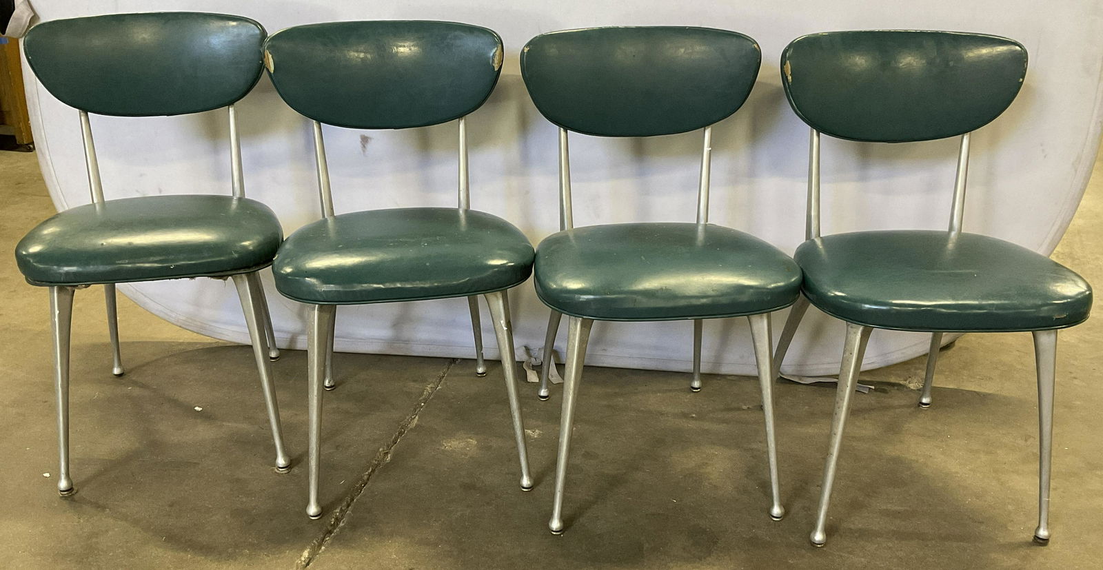 4 Mid-Cen Modern Gazelle Chairs, Shelby Williams: 4 Mid-Century Modern Gazelle Chairs, by Shelby Williams. Gazelle name, displays all the willowy elegance of the chair. Chair frame is of cast aluminum, Underside tag reads Made By Shelby Williams Indu