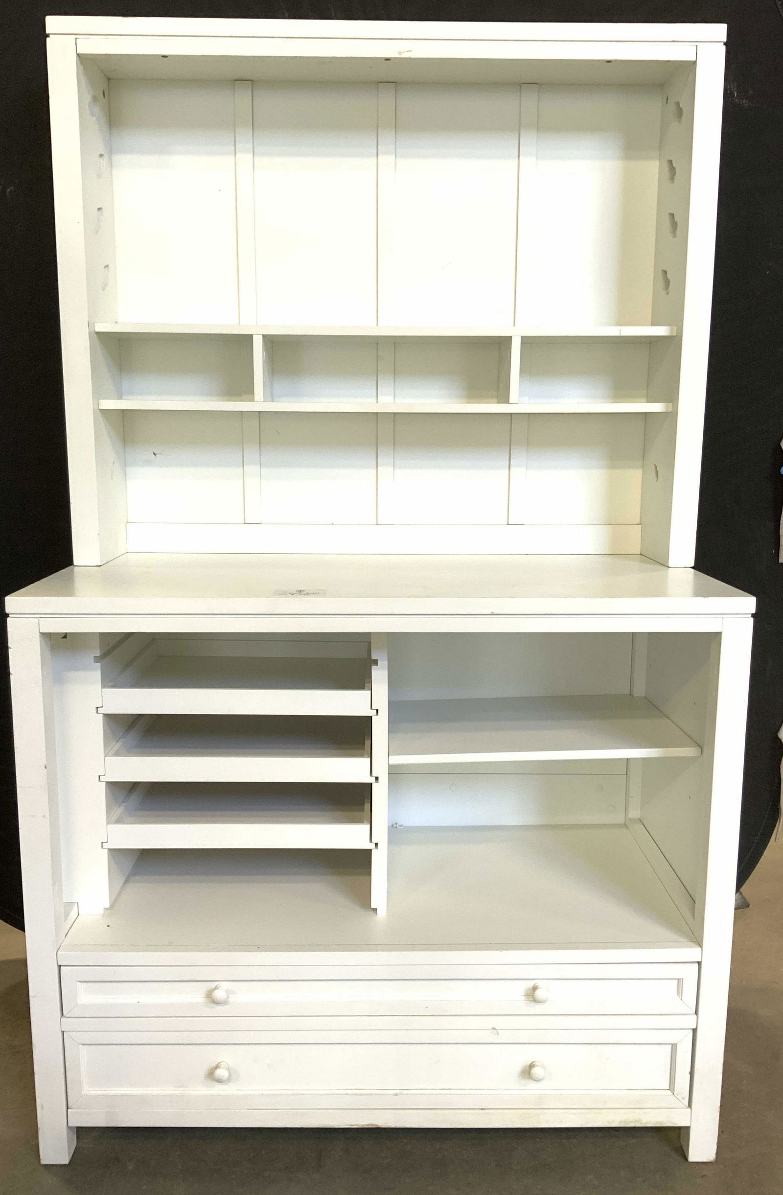 Work Table Hutch In Picket Fence White (1 of 11)
