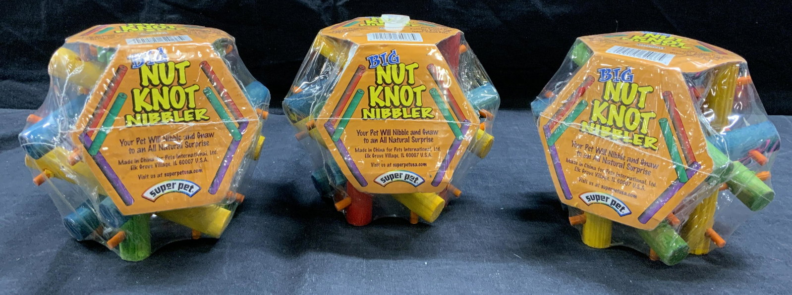 Lot 3 Big Nut Knot Nibbler: Lot 3 Big Knot Nibbler, safe to chew all natural wood toy for small pets, like rabbits, Guinea pigs, and pet rats Property of Martha Stewart Katonah, N.Y. Estate. Pet toys, big nut knot nibbler, super