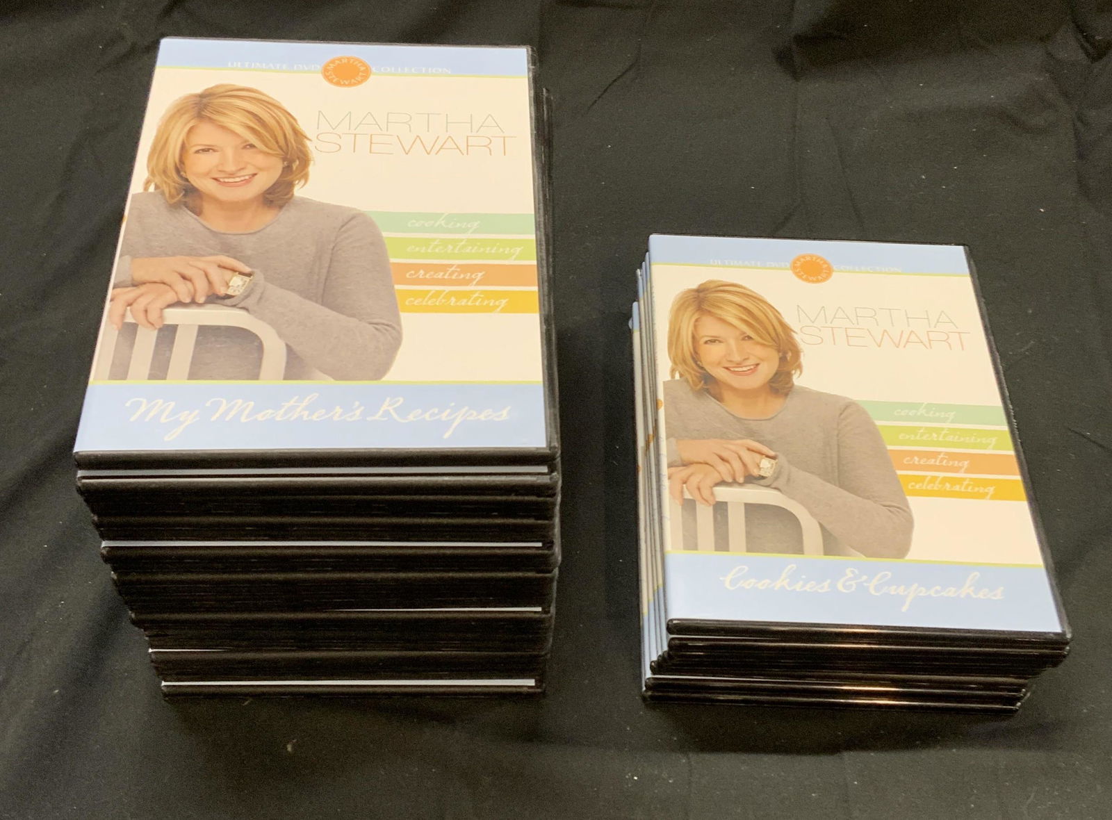 Group MARTHA STEWART Cooking Recipe DVDs (1 of 7)