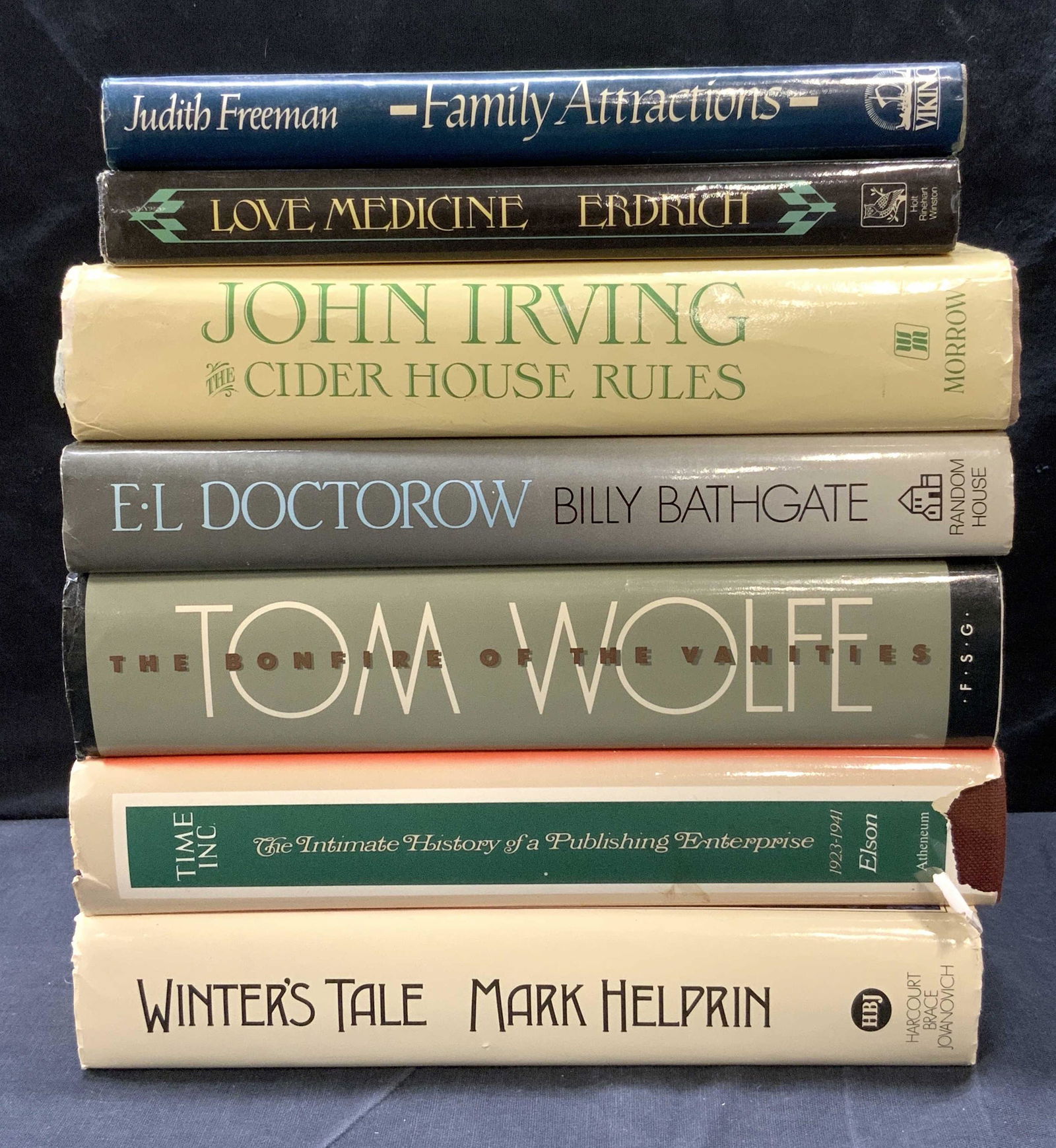 Lot of 7 Vintage Novels (1 of 15)