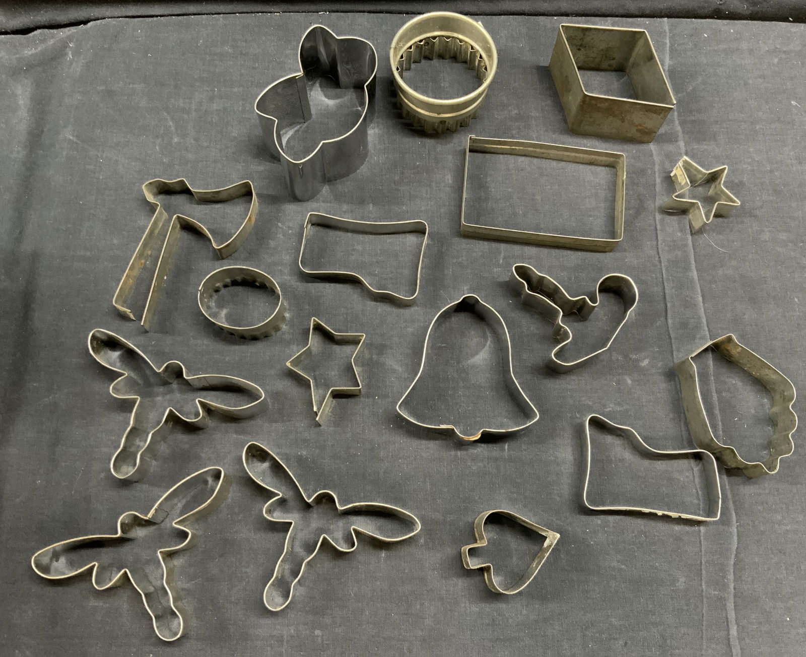 Martha Stewart Collection Group Lot Cookie Cutters (1 of 4)
