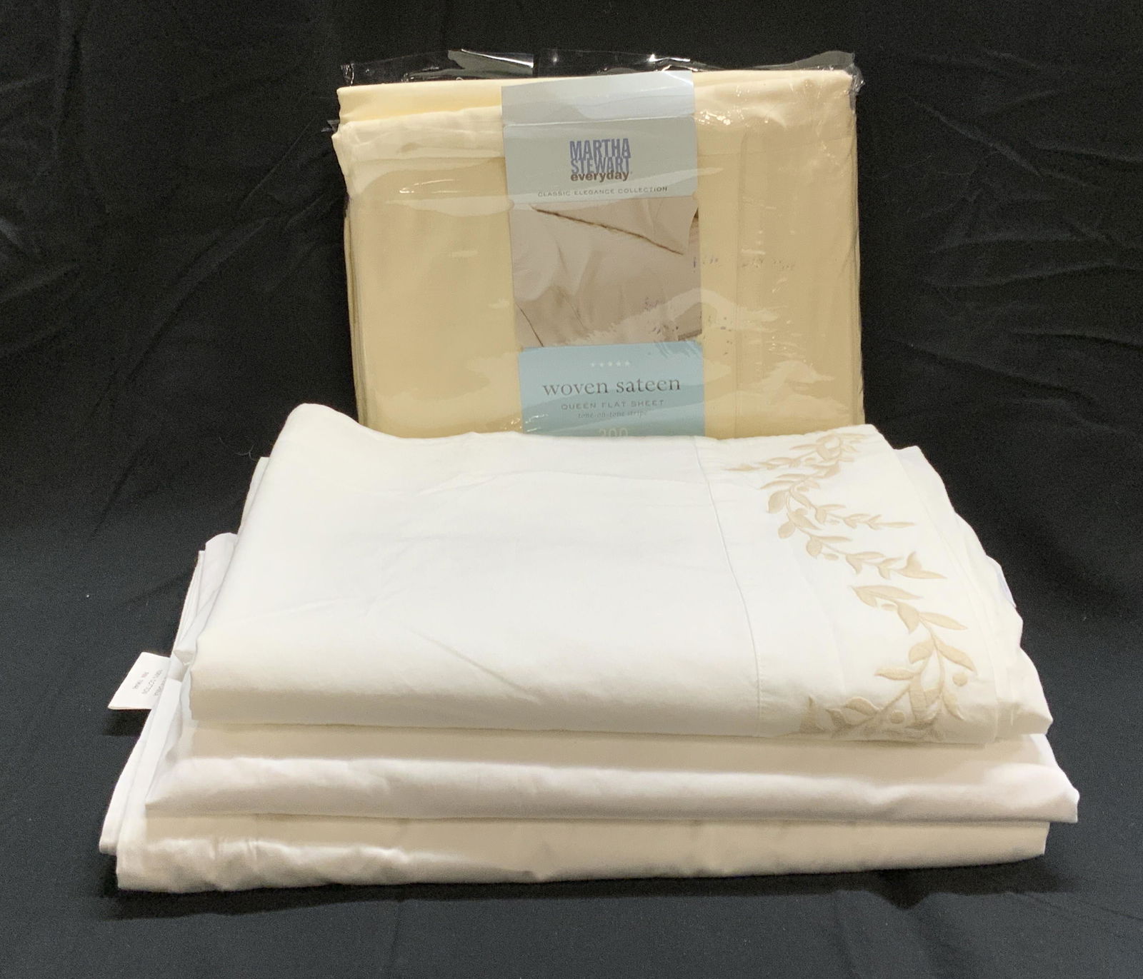 Group MARTHA STEWART COLLECTION Sheet Sets (1 of 8)