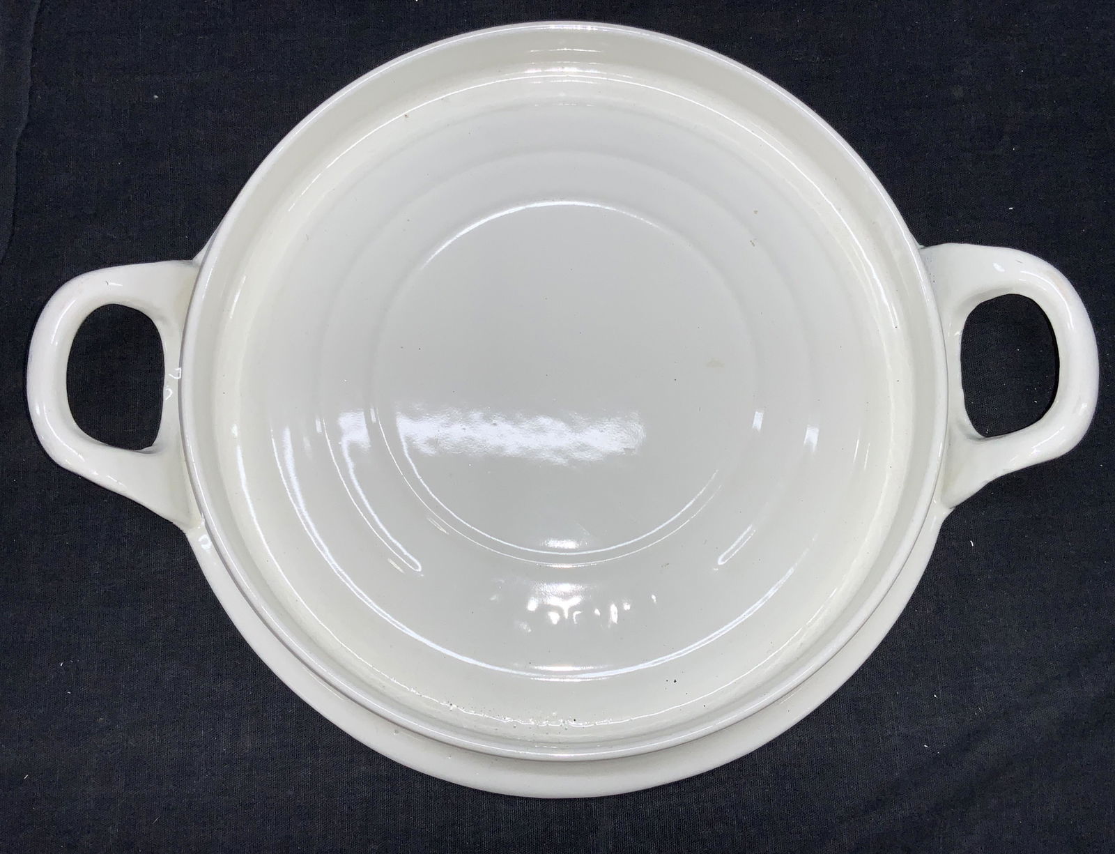 LE CREUSET White Ceramic Serving Tray (1 of 7)