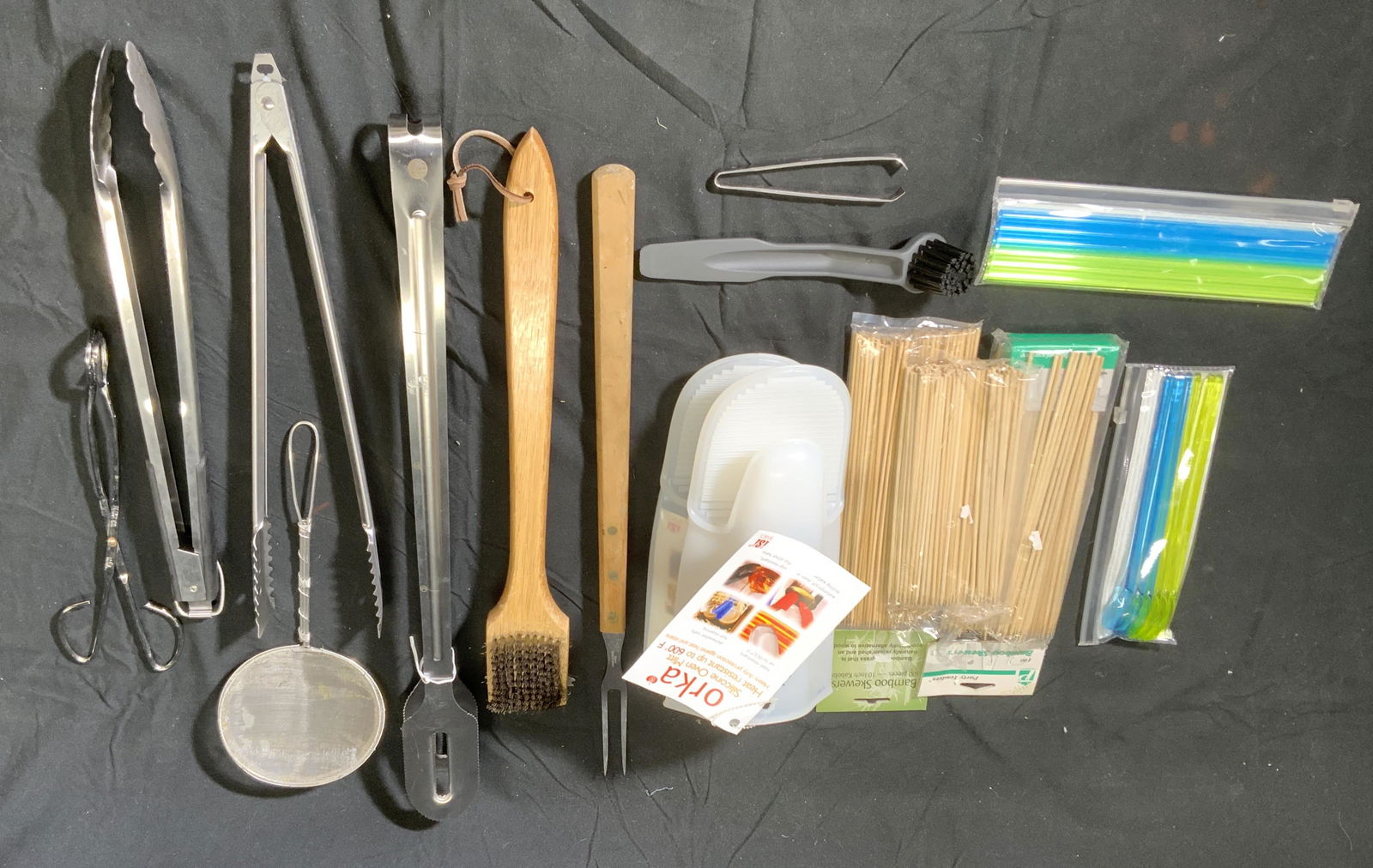 Group Outdoor Cooking/Grilling Accessories (1 of 12)