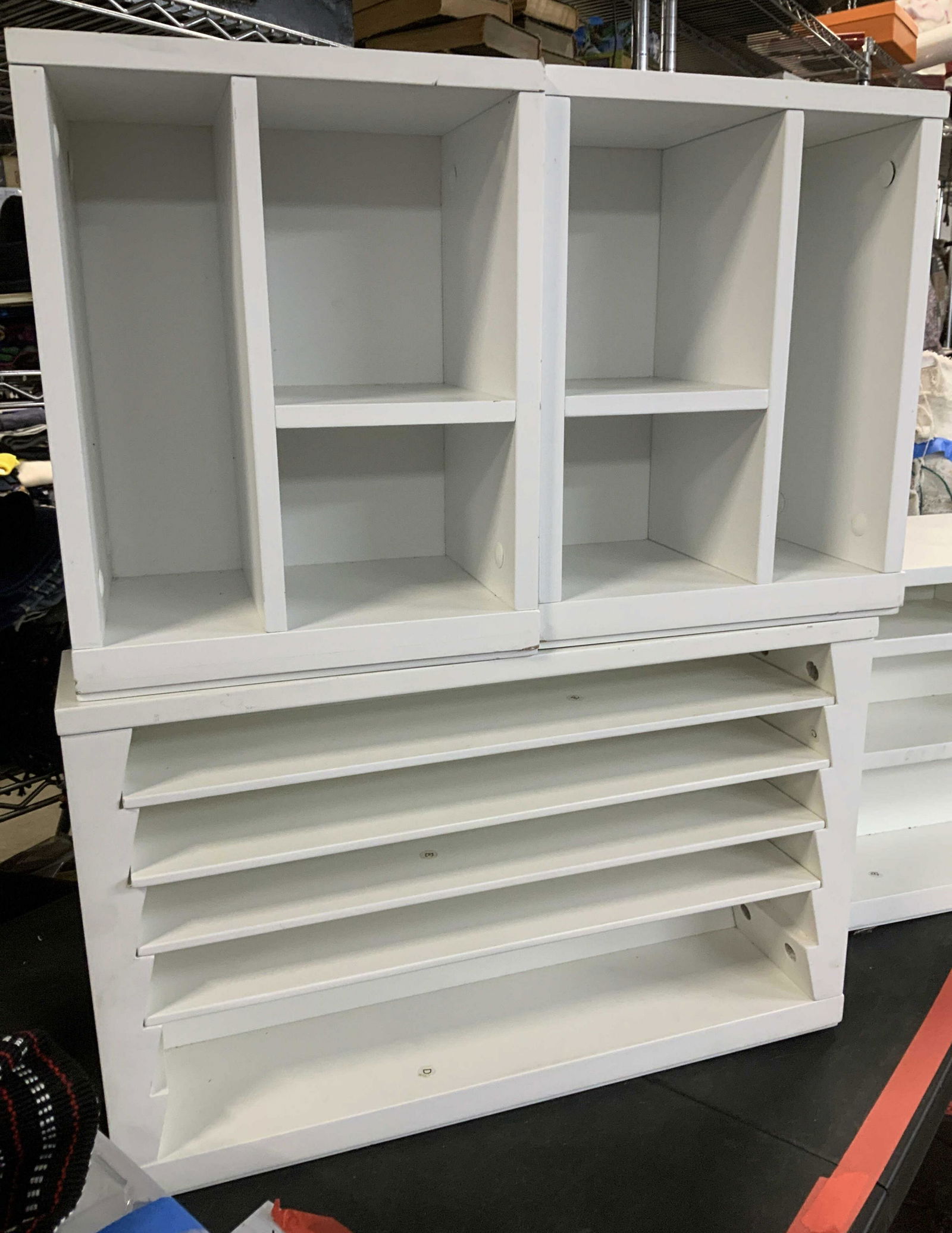 Set 5 Laminate Wood Tabletop Shelves (1 of 6)