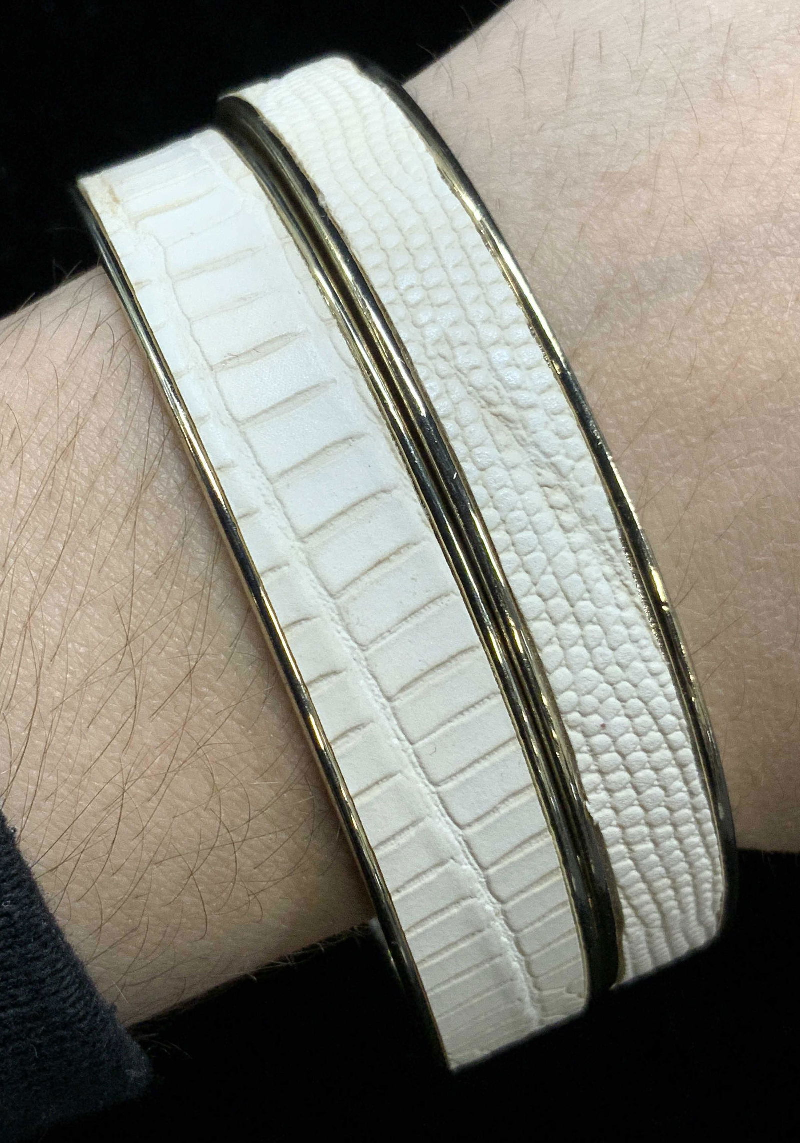 Pair of White Reptile Style Bangles (1 of 4)