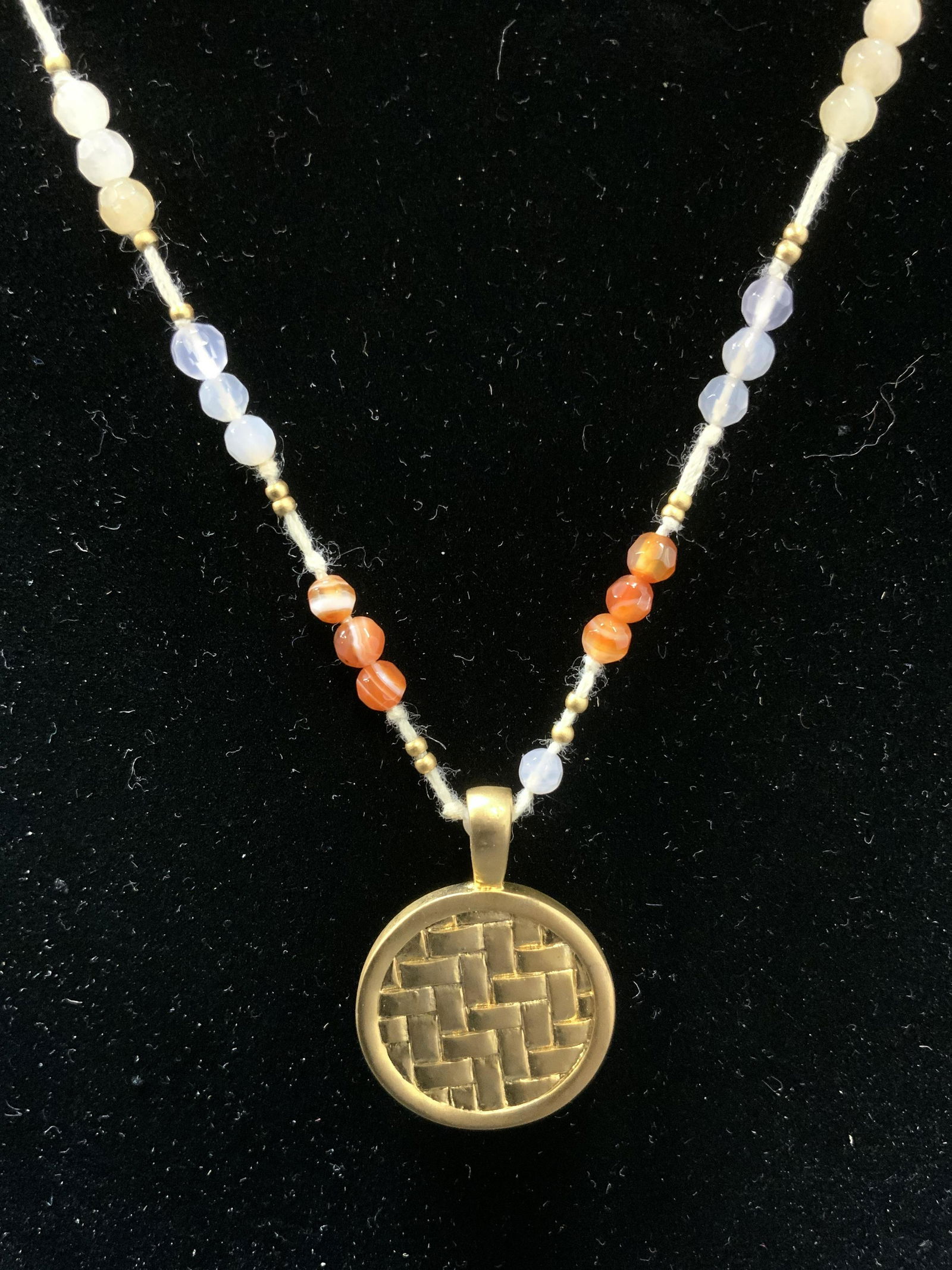 TALBOTS Beaded Pendant Necklace NWT (1 of 4)