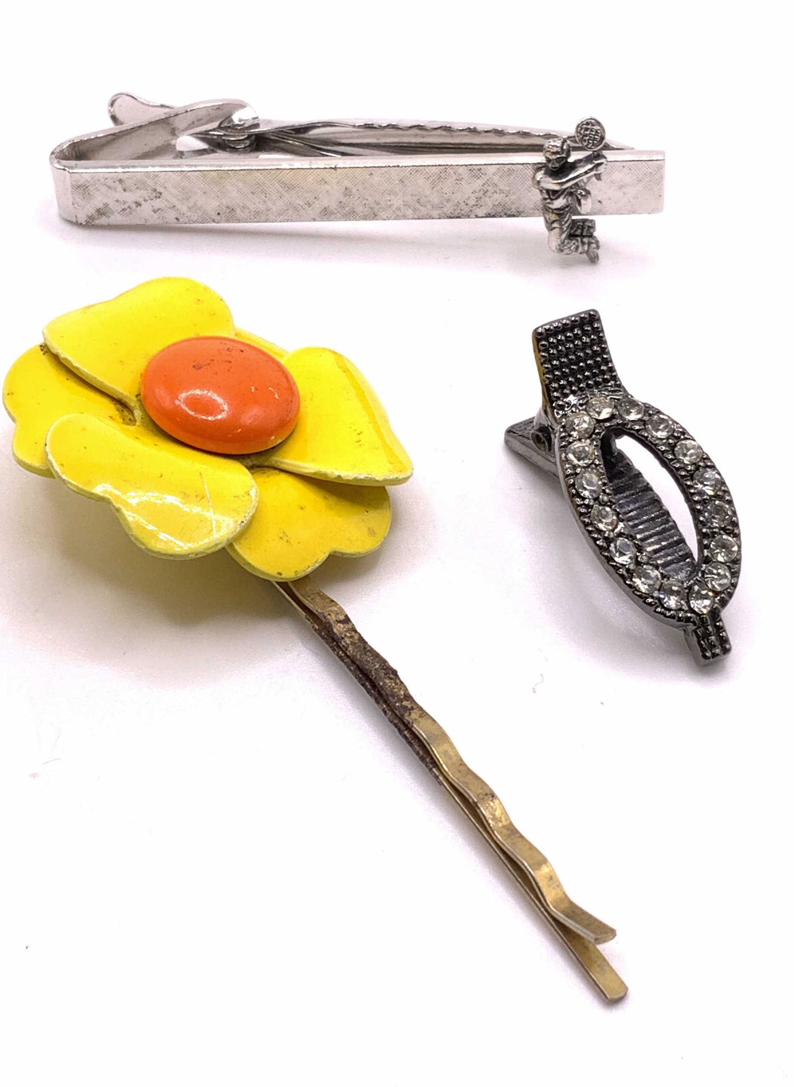 Lot 3 Vintage Hair Clips & Tennis Tie Pin (1 of 7)