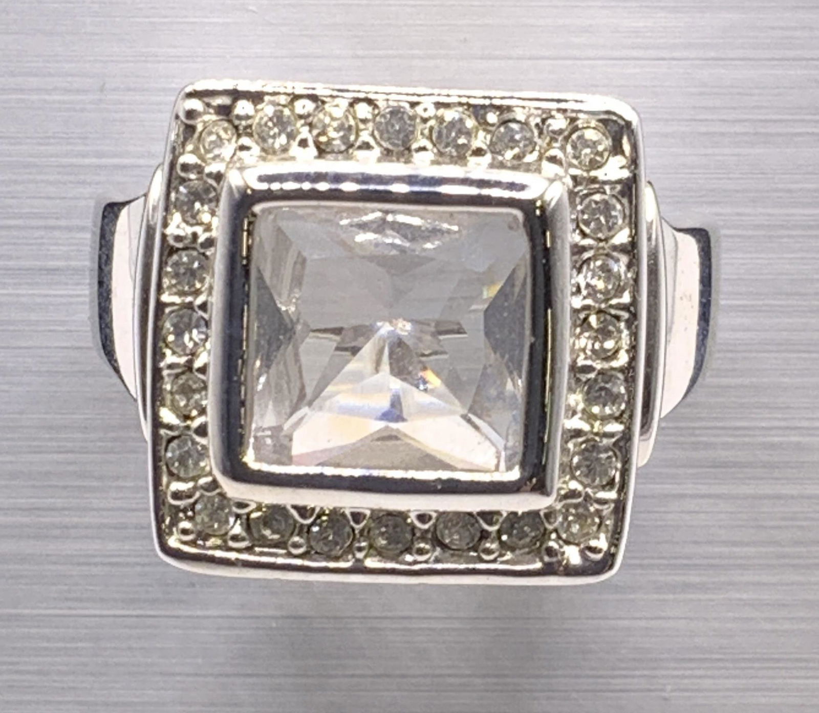 GUESS Bling Ring, Statement Ring, Jewelry, NWT (1 of 5)
