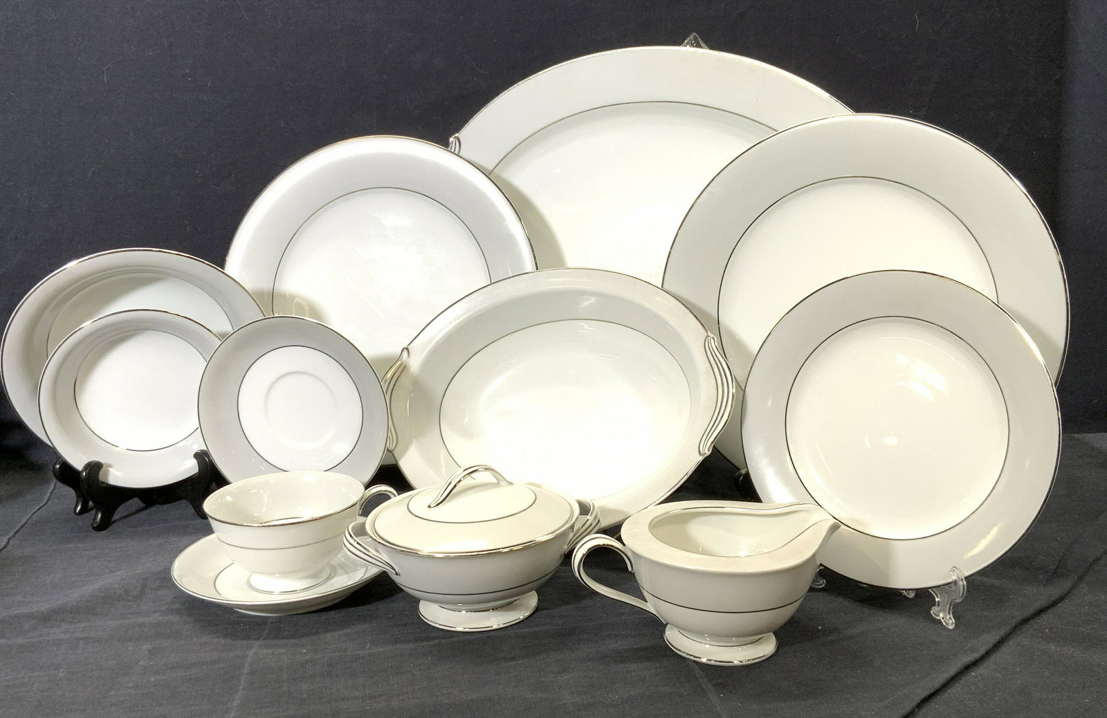Set 85 pcs NORITAKE Grayburn China, Japan (1 of 5)