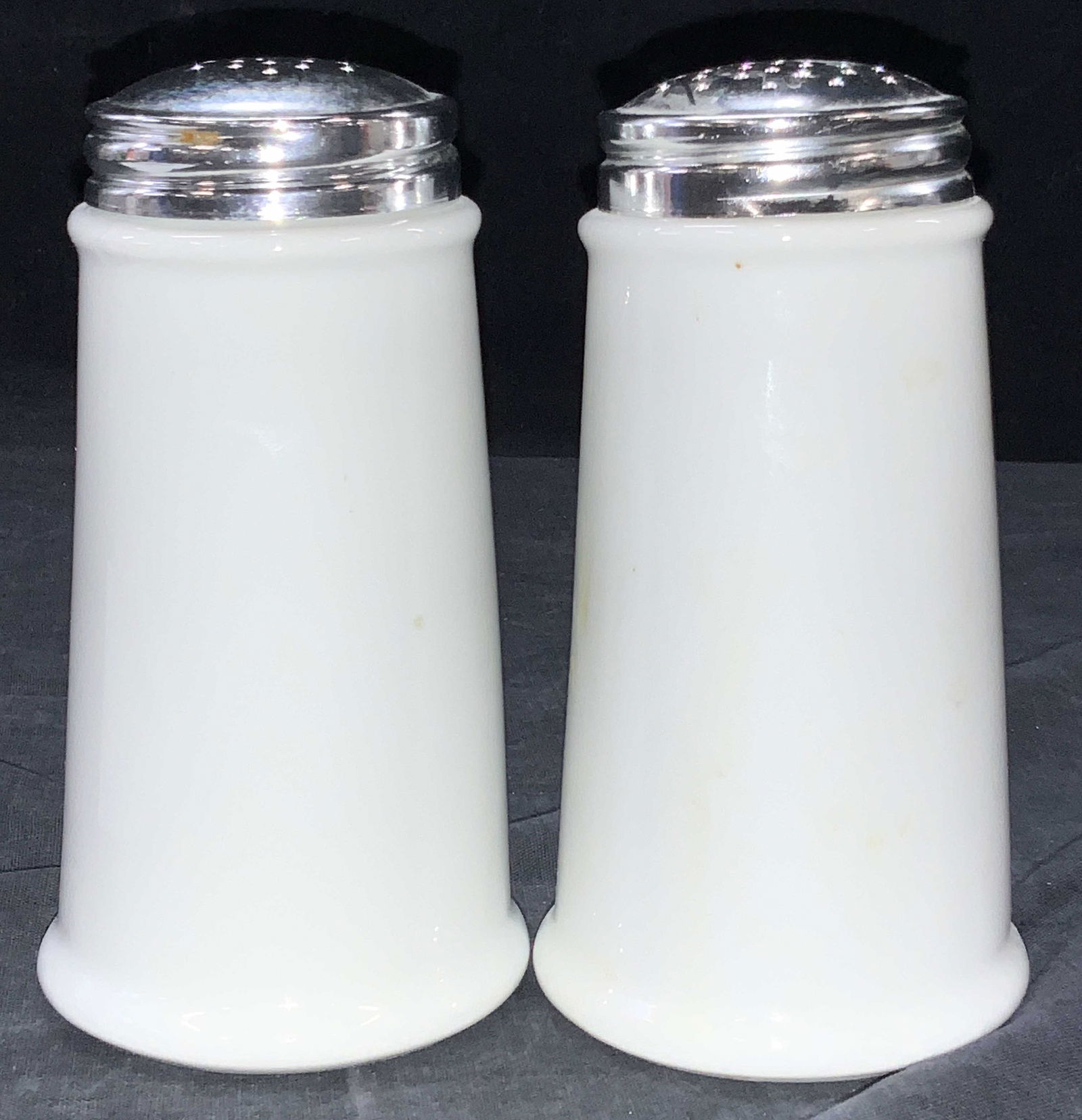 DANSK White Ceramic Shakers (1 of 7)