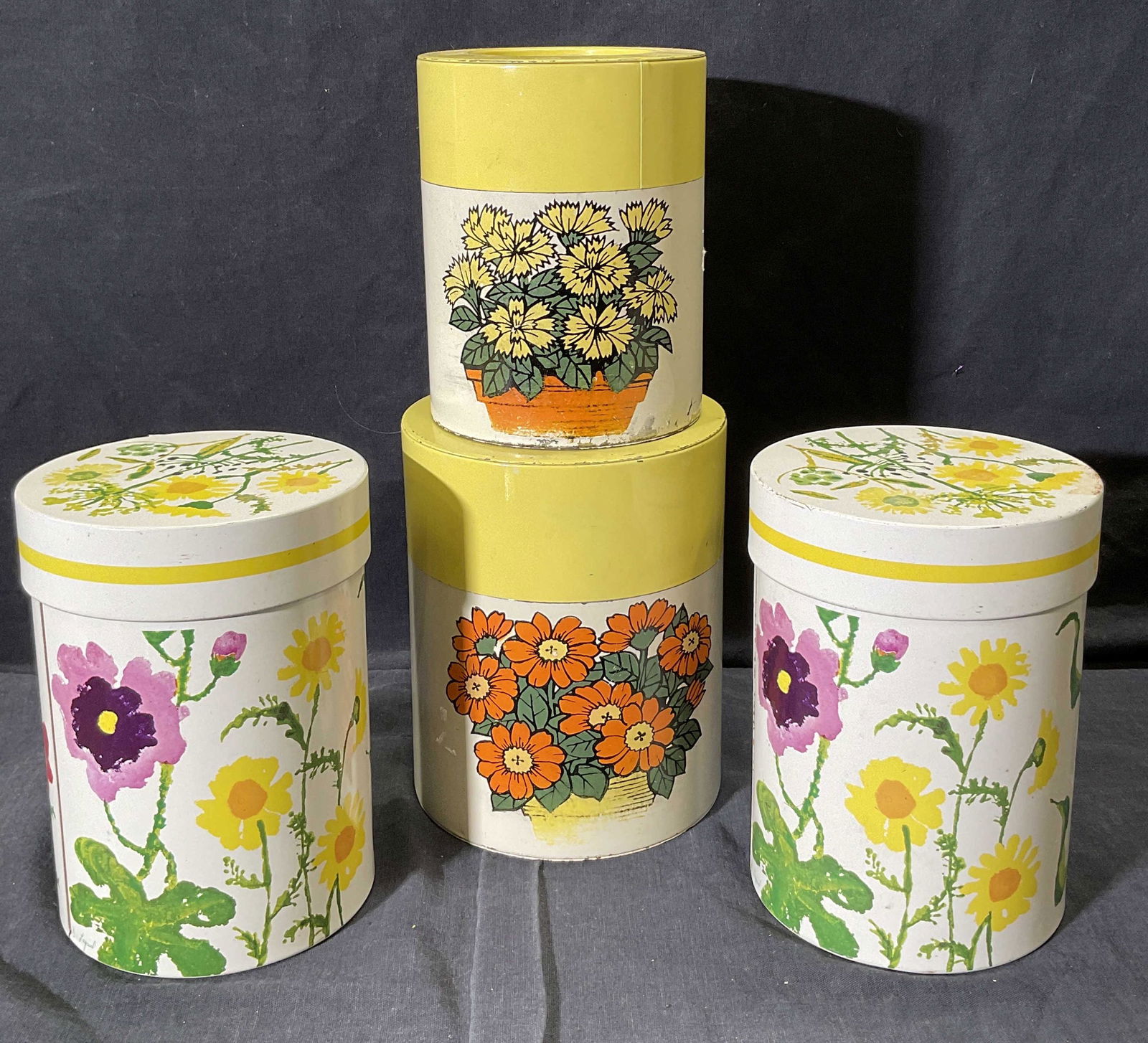 Vintage Lot 4 Tin Floral Kitchen Canisters (1 of 6)