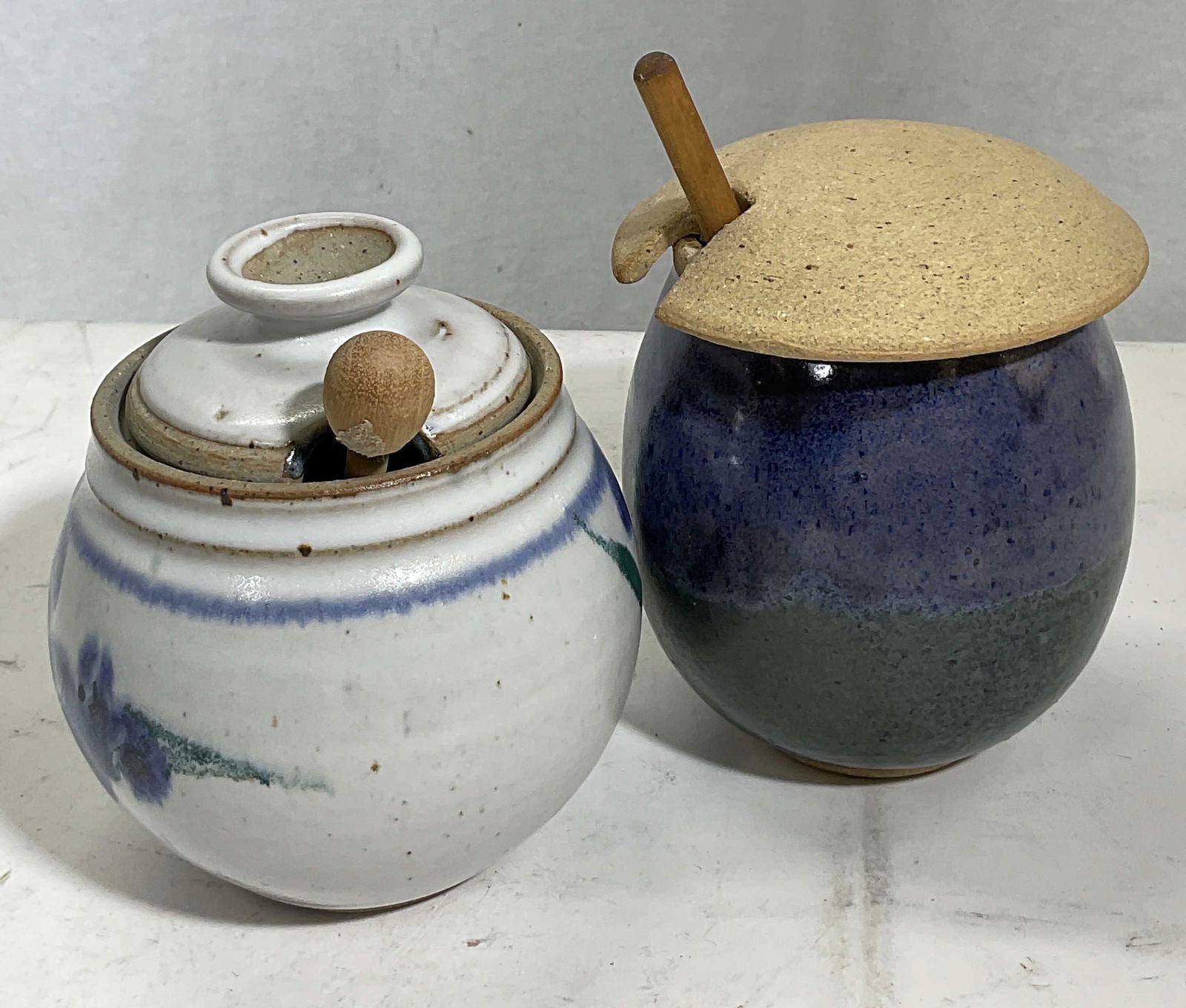 Lot 2 Ceramic Honey Pots (1 of 5)