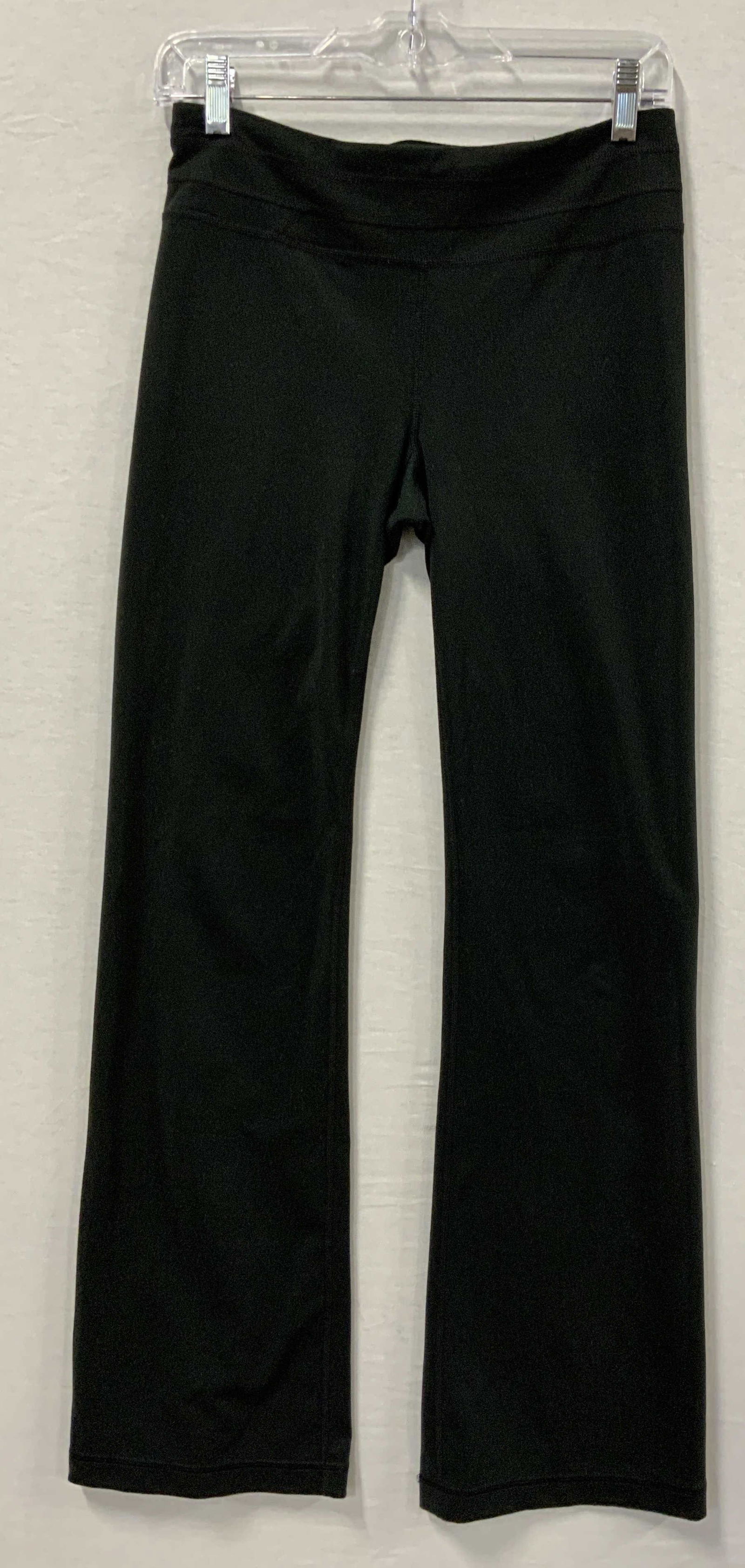 UNDER ARMOR All Season Gear Yoga Pants (1 of 6)