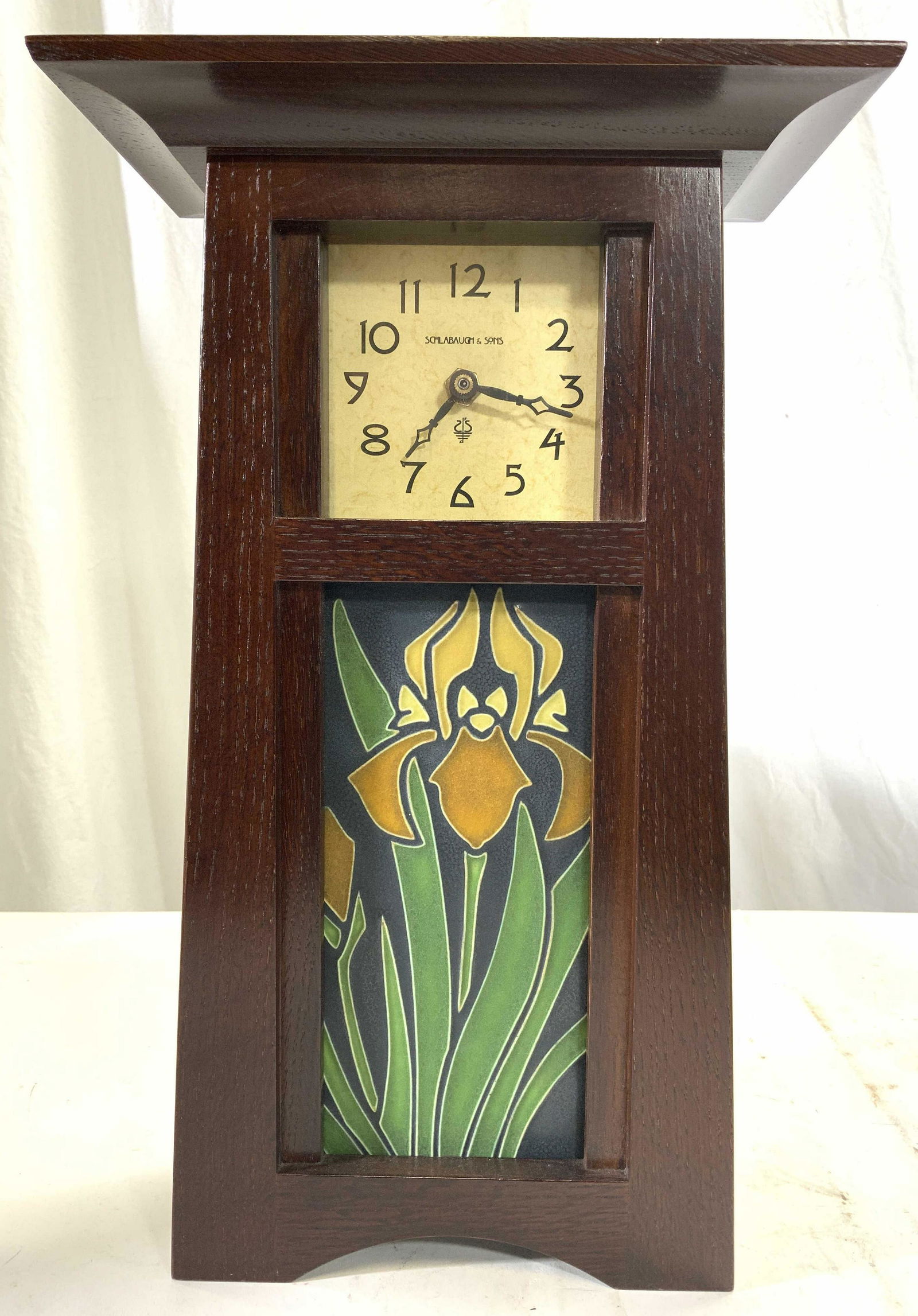 SCHLABAUGH & SONS Art Deco Mantel Clock (1 of 9)