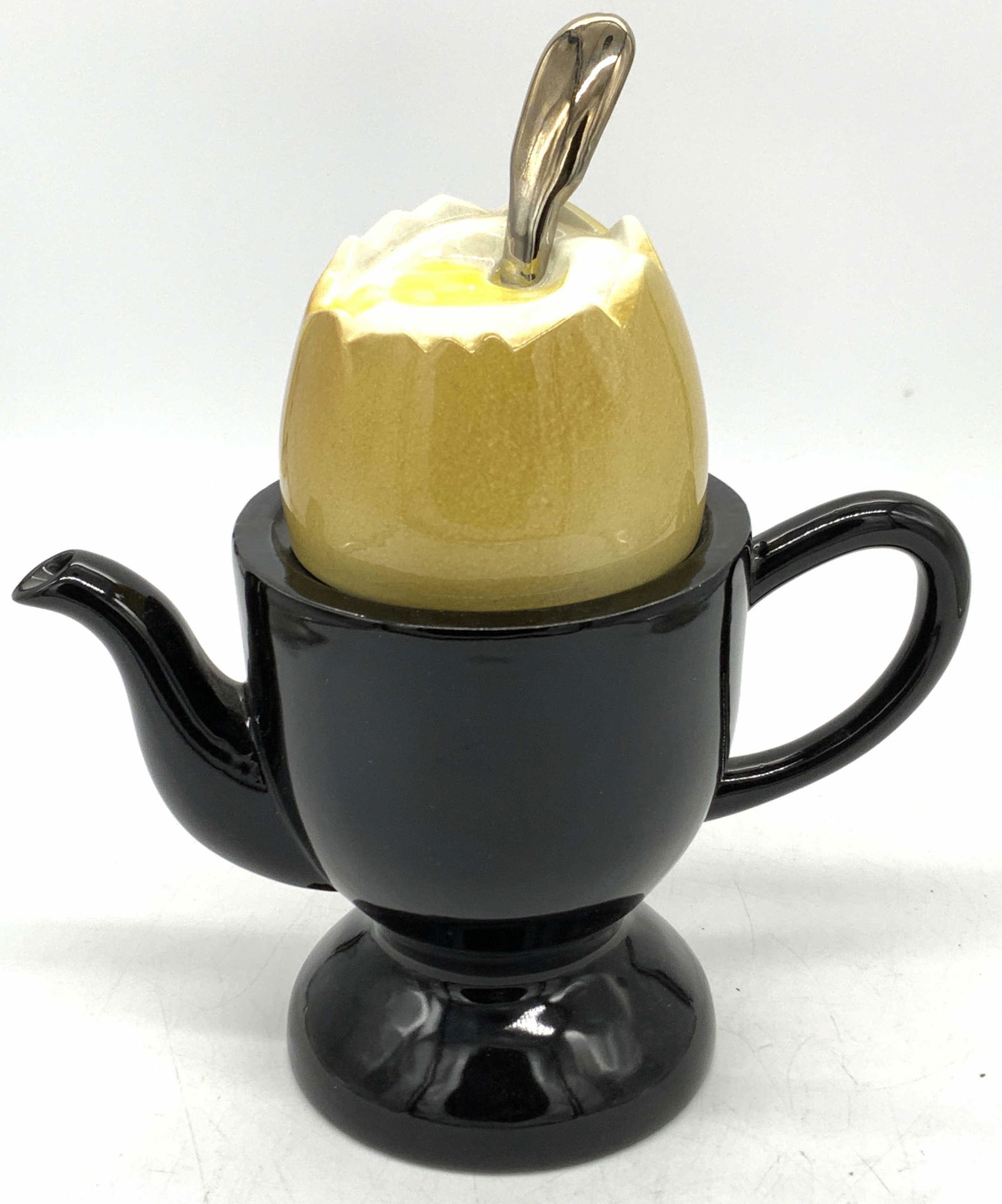 Vintage Signed Ceramic Soft Boiled Egg Teapot (1 of 6)