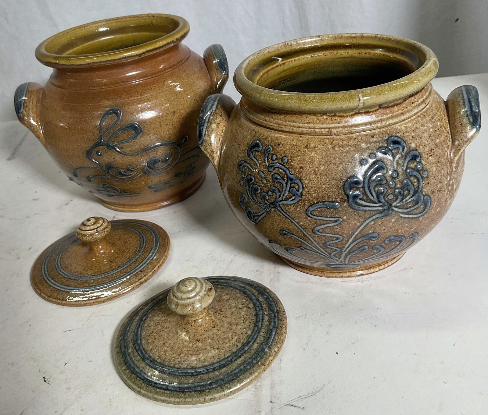 Lot 2 Ceramic Vessels (1 of 6)