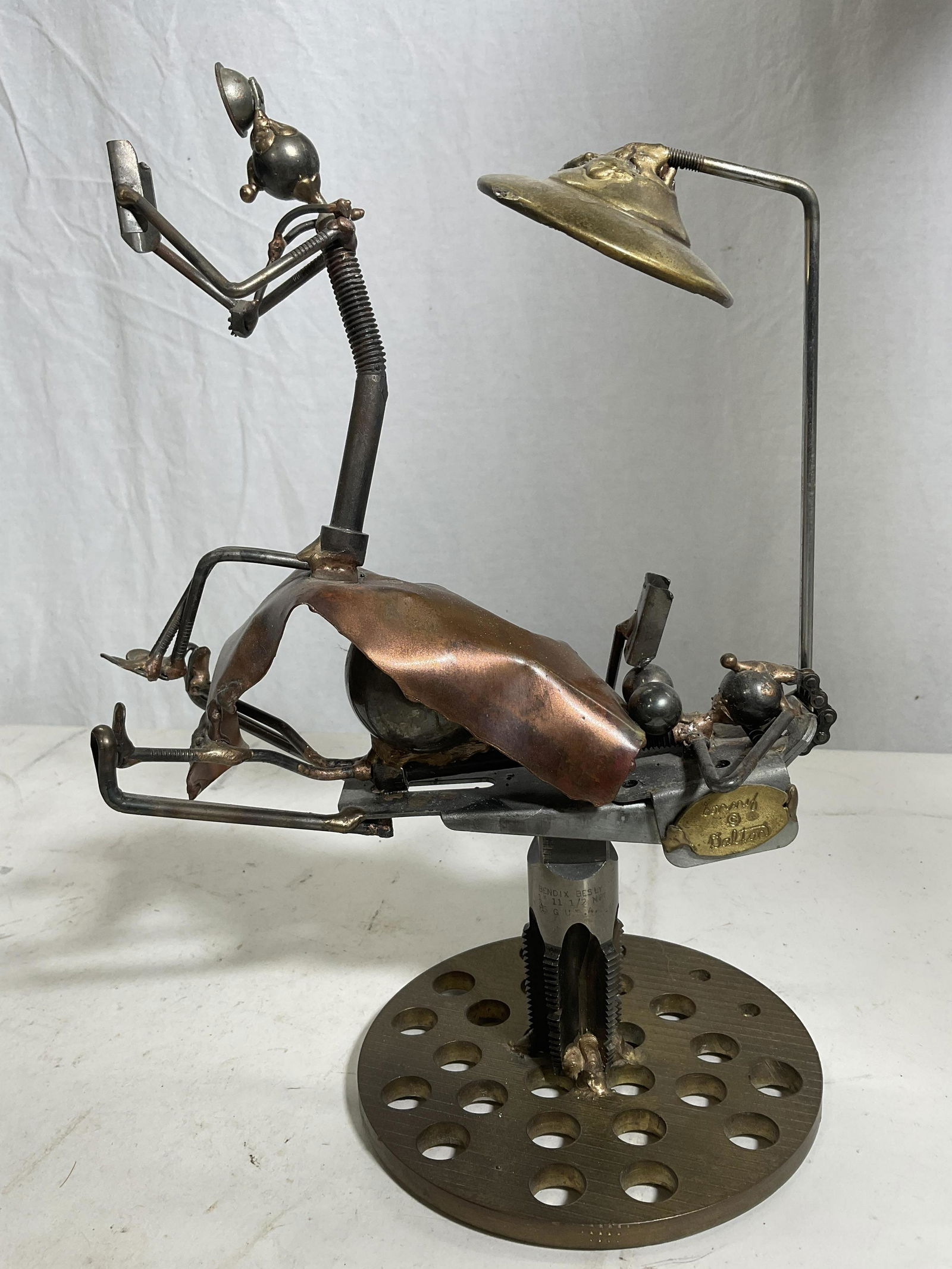 SIGNED Metal Sculpture (1 of 10)