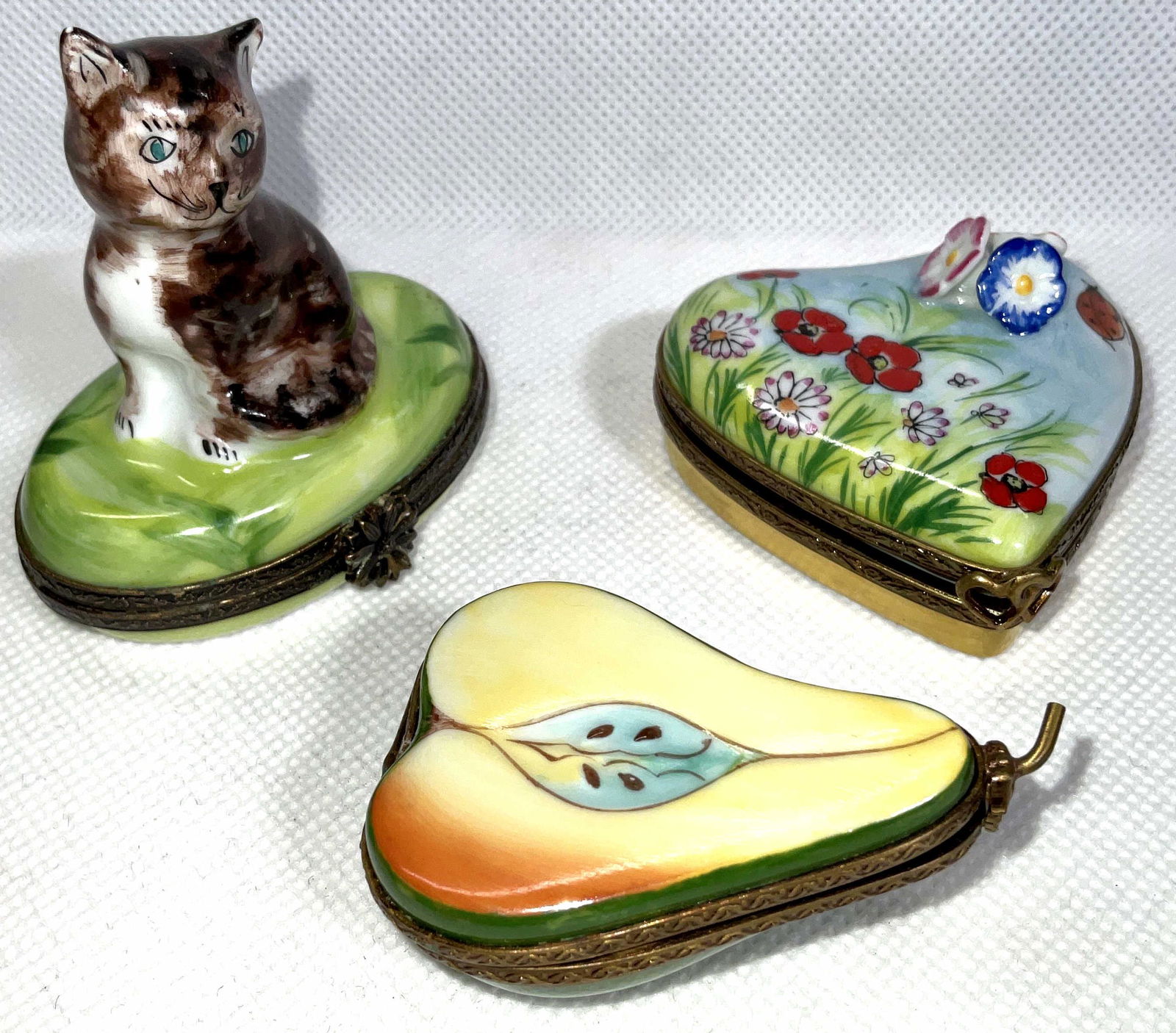 Lot 3 Limoges Pill Boxes (1 of 8)